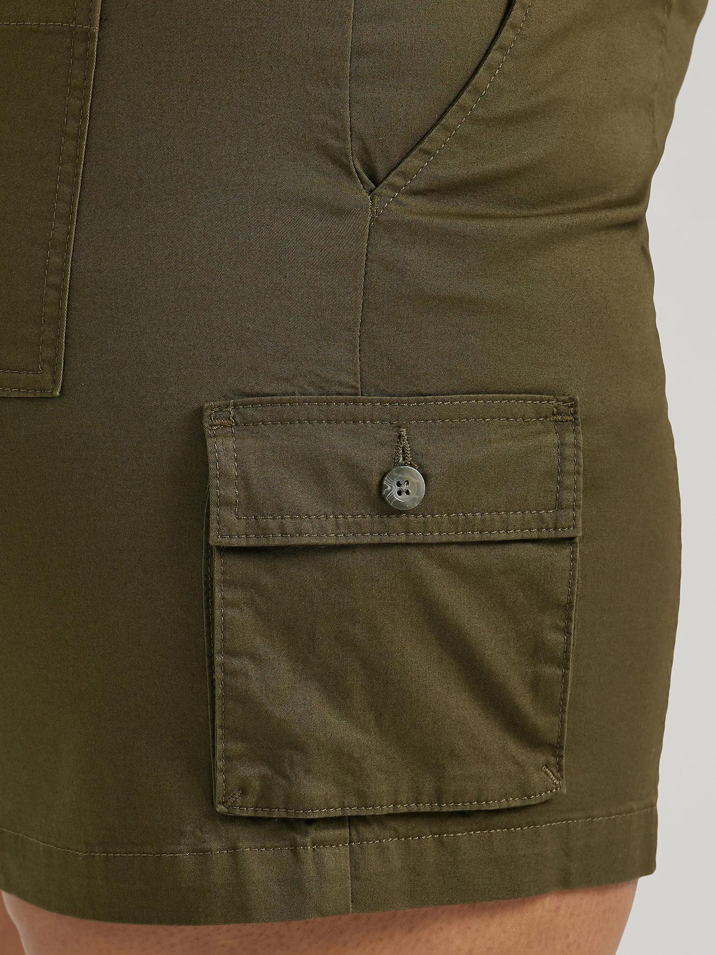 Women's Ultra Lux Comfort with Flex-to-Go Relaxed Fit Cargo Short (Plus) | Women's Shorts | Lee® Product Image