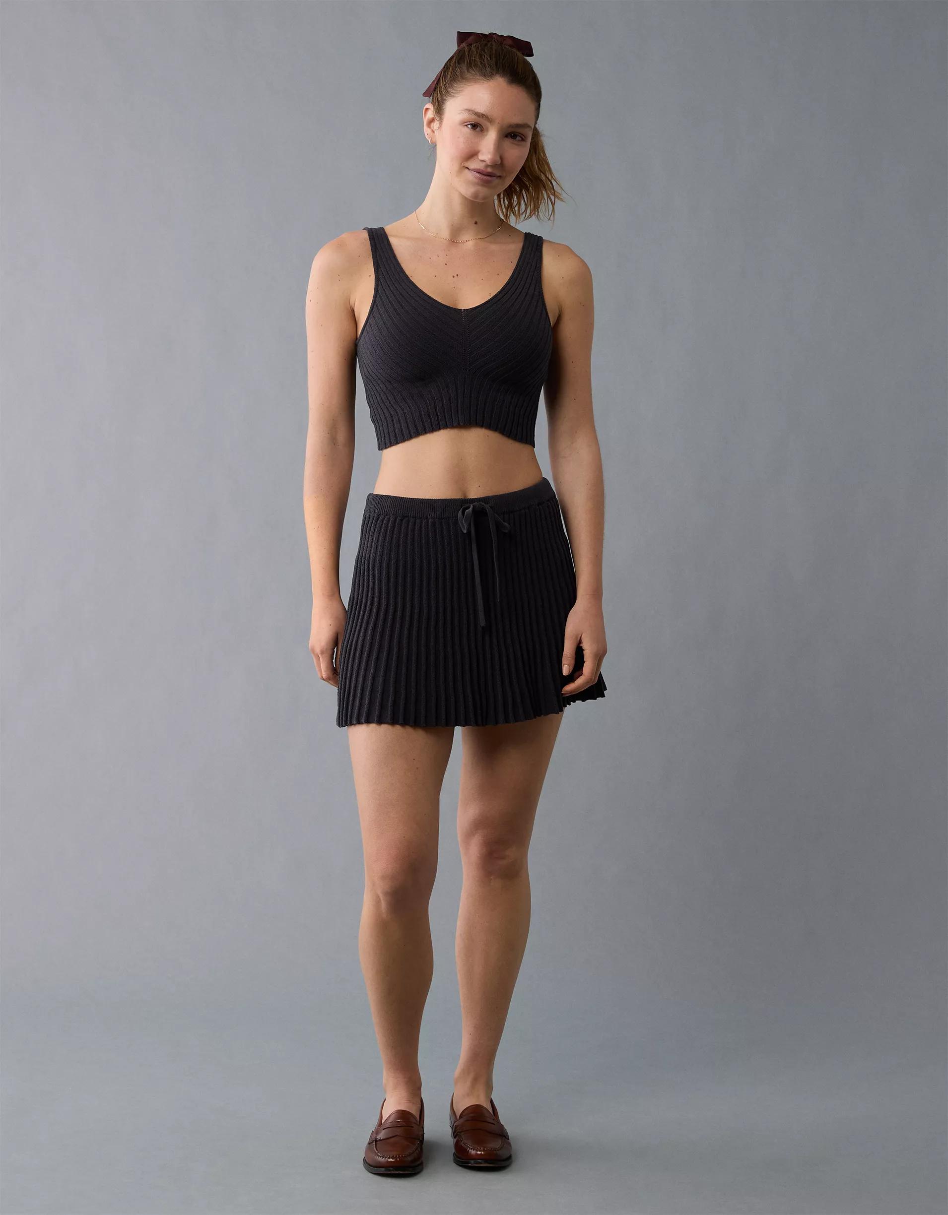 AE V-Neck Chenille Sweater Tank Top Product Image