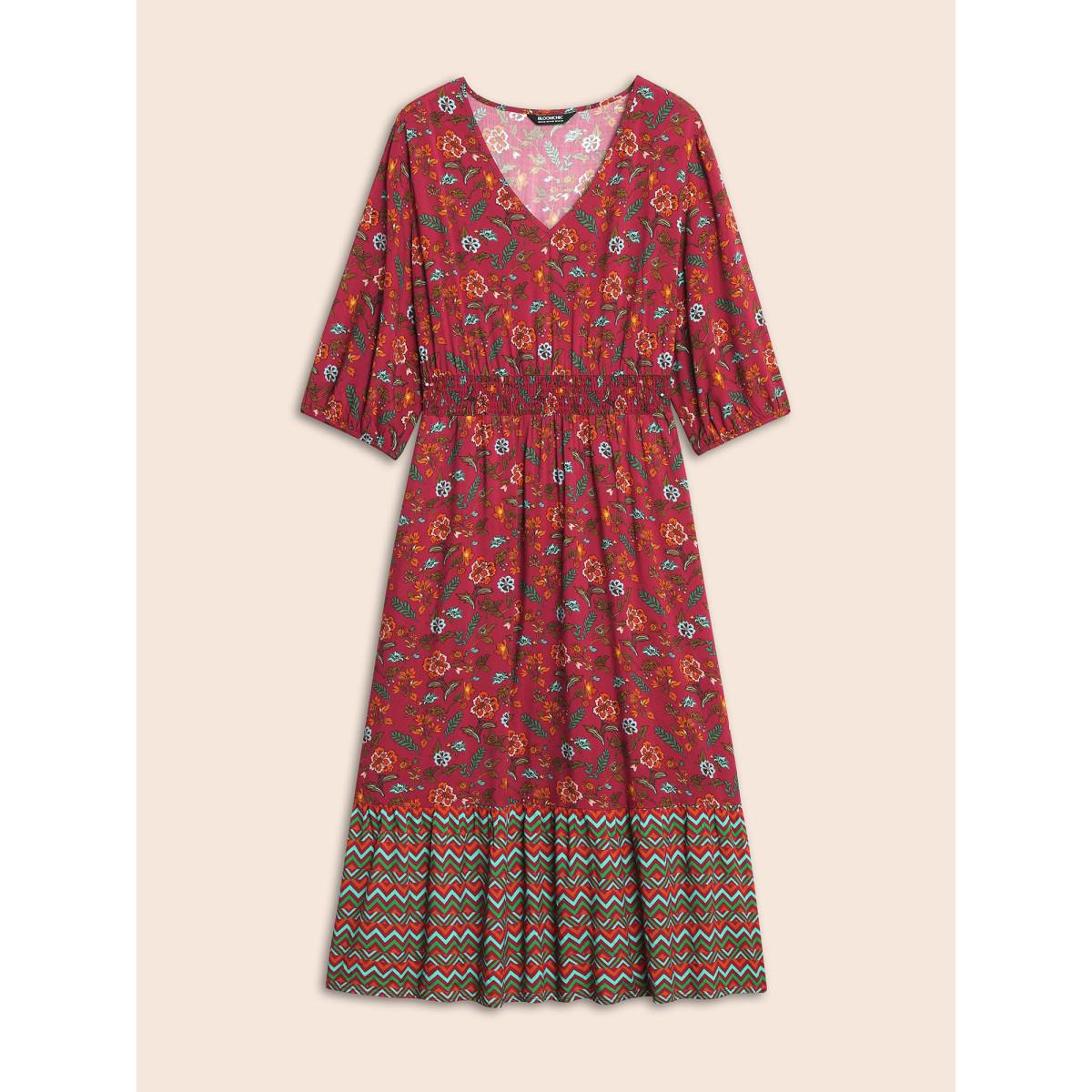 Plus Size V Neck Bandana Print Shirred Dress Burgundy Women Resort Shirred V-neck Elbow-length sleeve Curvy BloomChic 22-24/3X Product Image