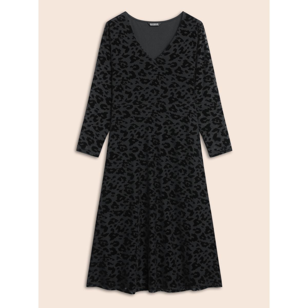 Plus Size V Neck Flocking Mesh Midi Dress Black Women Elegant Texture V-neck Long Sleeve Curvy BloomChic 18-20/2X Product Image