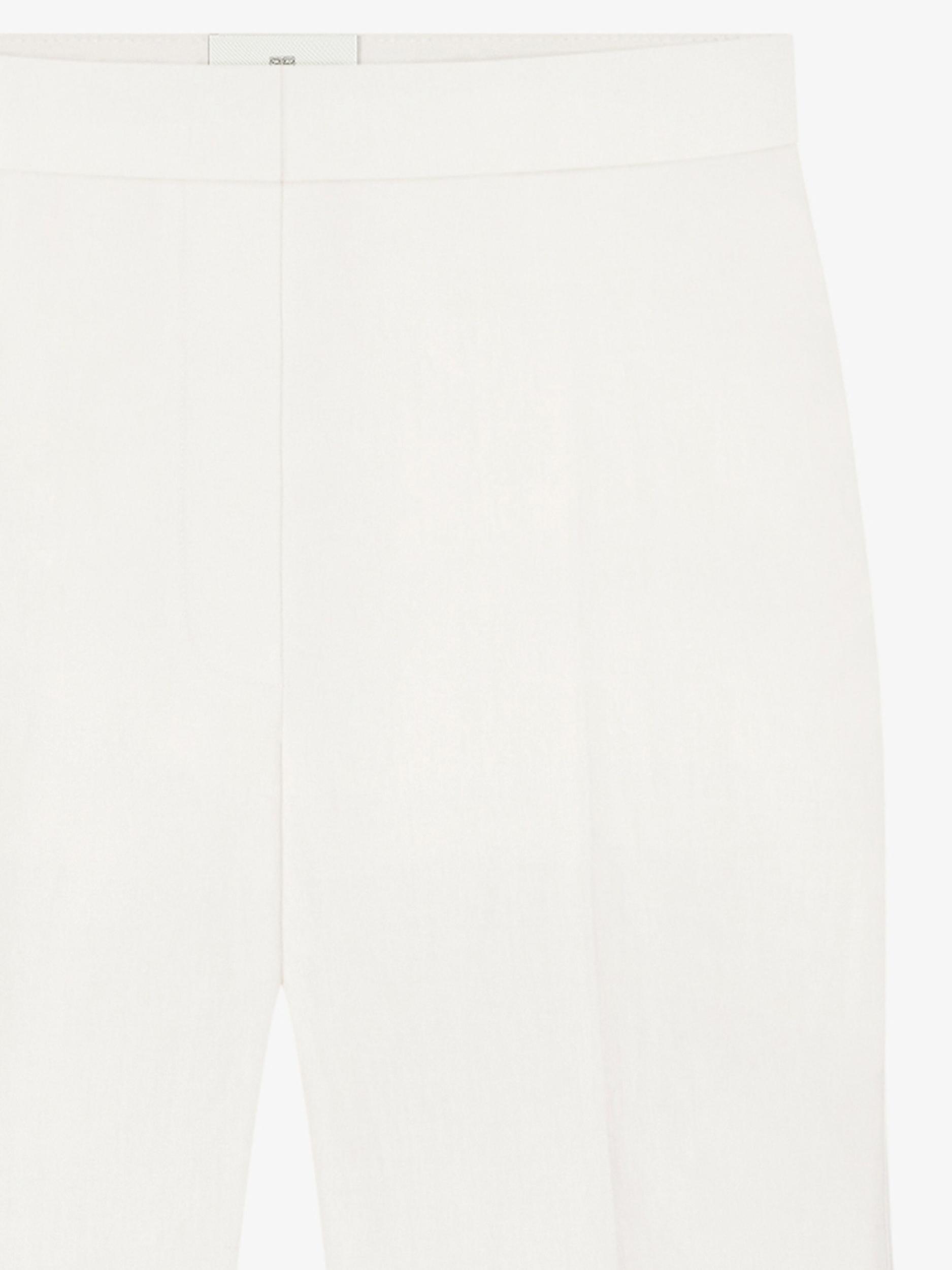 Slim fit jeans in denim with yoke Product Image