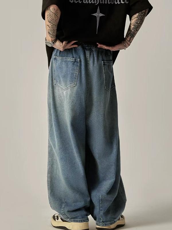 Men's Washed Distressed Loose Jeans Product Image