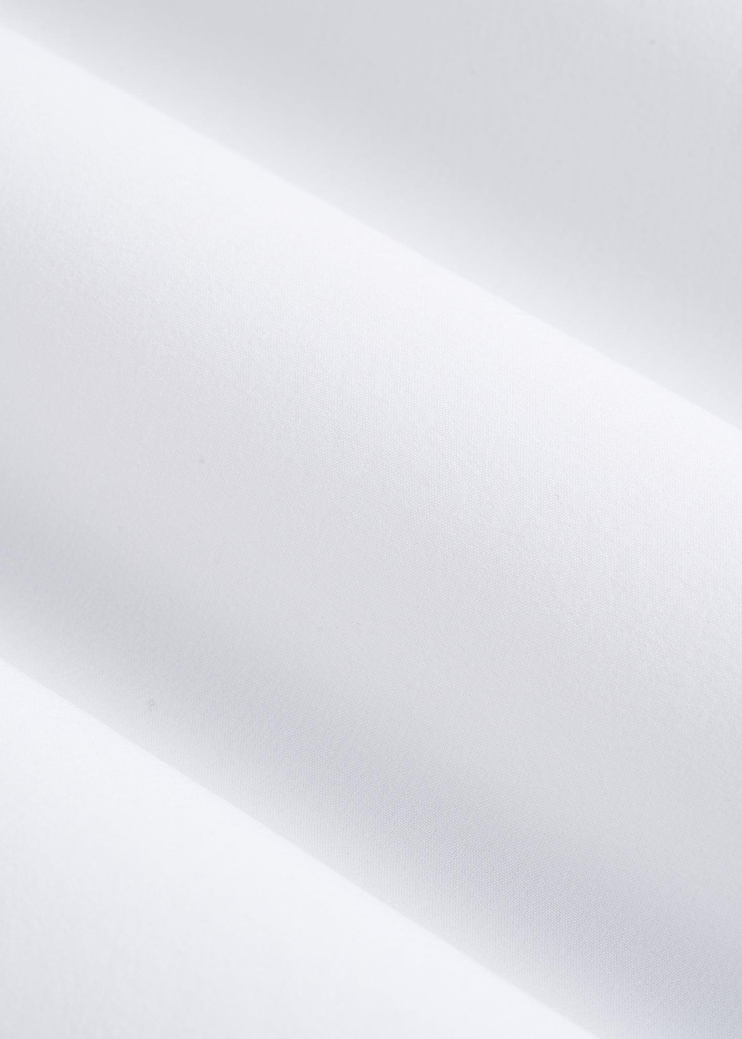 Traveler Stretch Dress Shirt in White Male Product Image