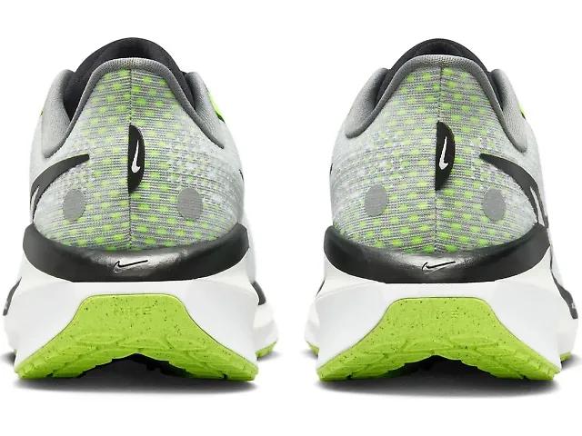 Men's | Nike Vomero 17 Product Image