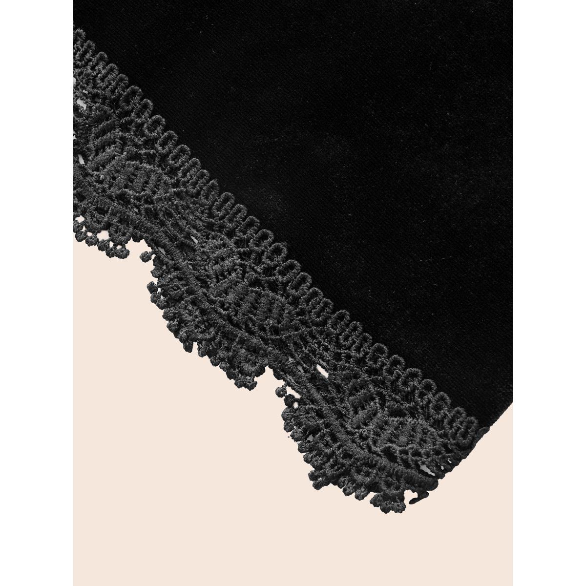 Plus Size Spellbound Velvet Sweetheart Neckline Midi Dress Black Women Cocktail Woven ribbon&lace trim Party Curvy Bloomchic 18-20/2X Product Image