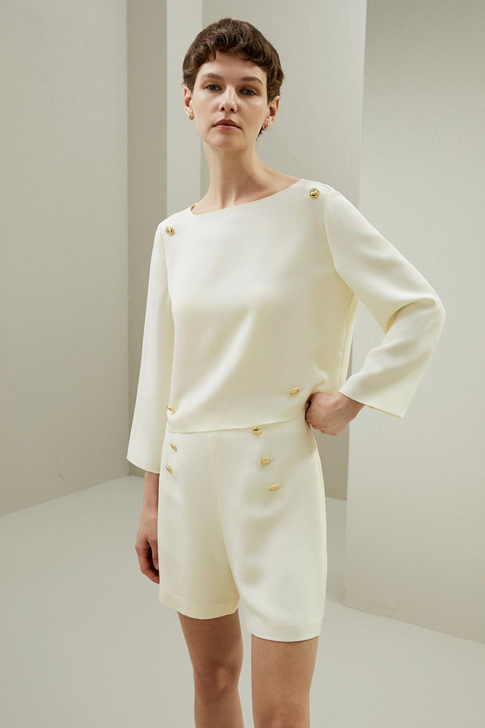 Dubrovnik 3/4 Sleeved Silk Top With Button Accents Product Image