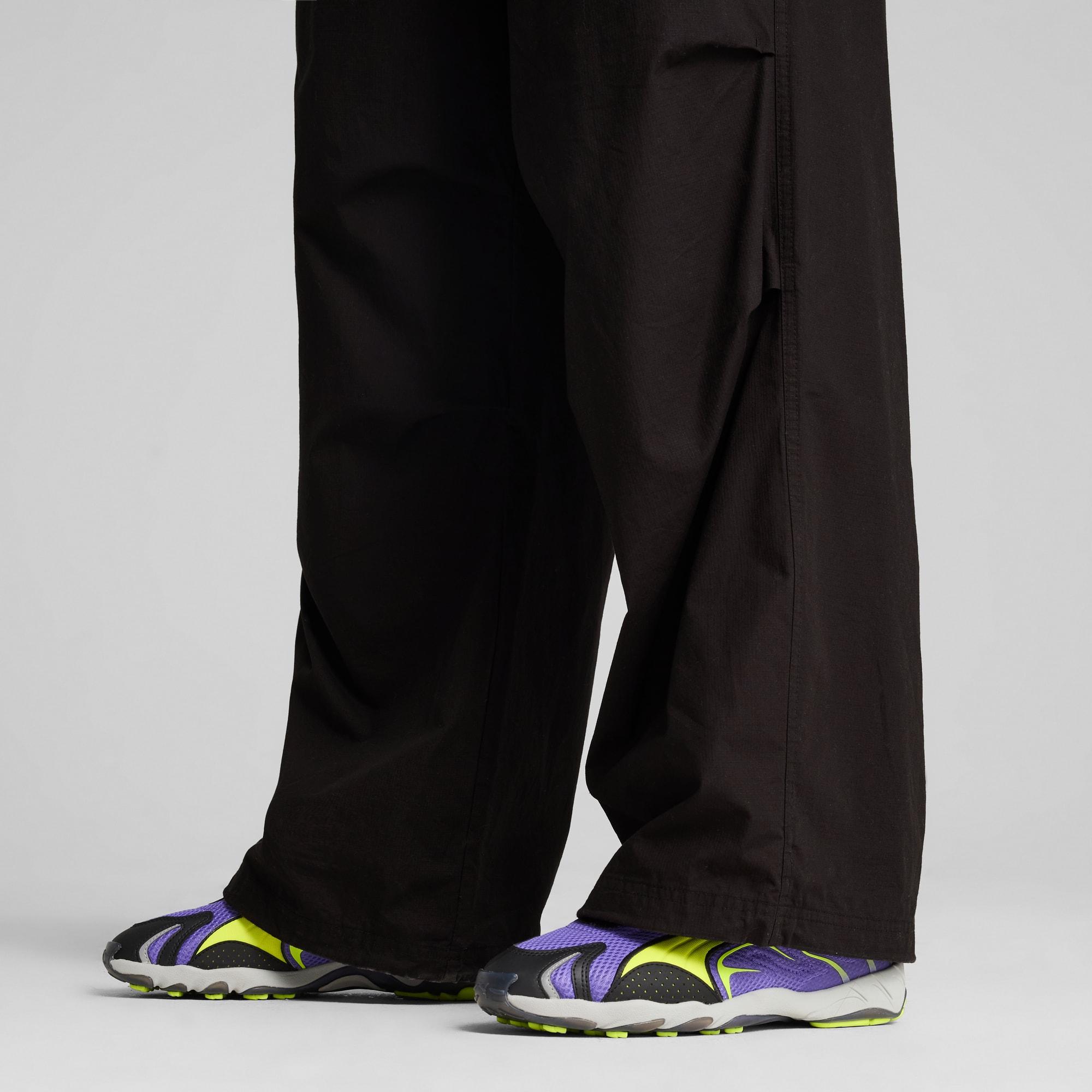 Inhale Men's Sneakers Product Image