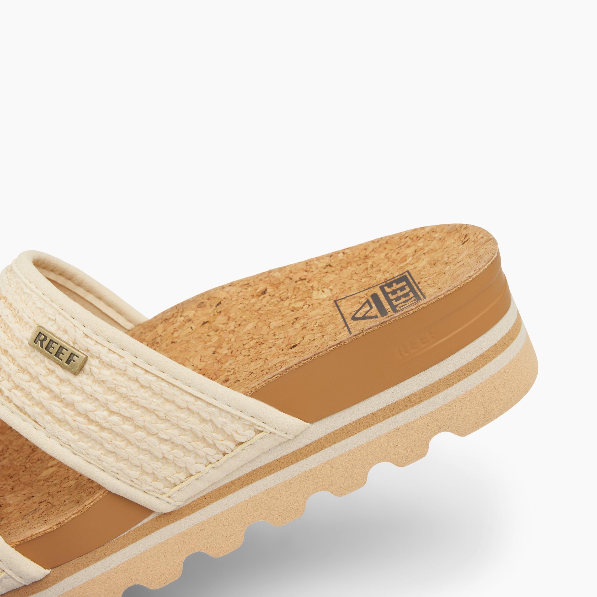 Cushion Vista Hi Female Product Image