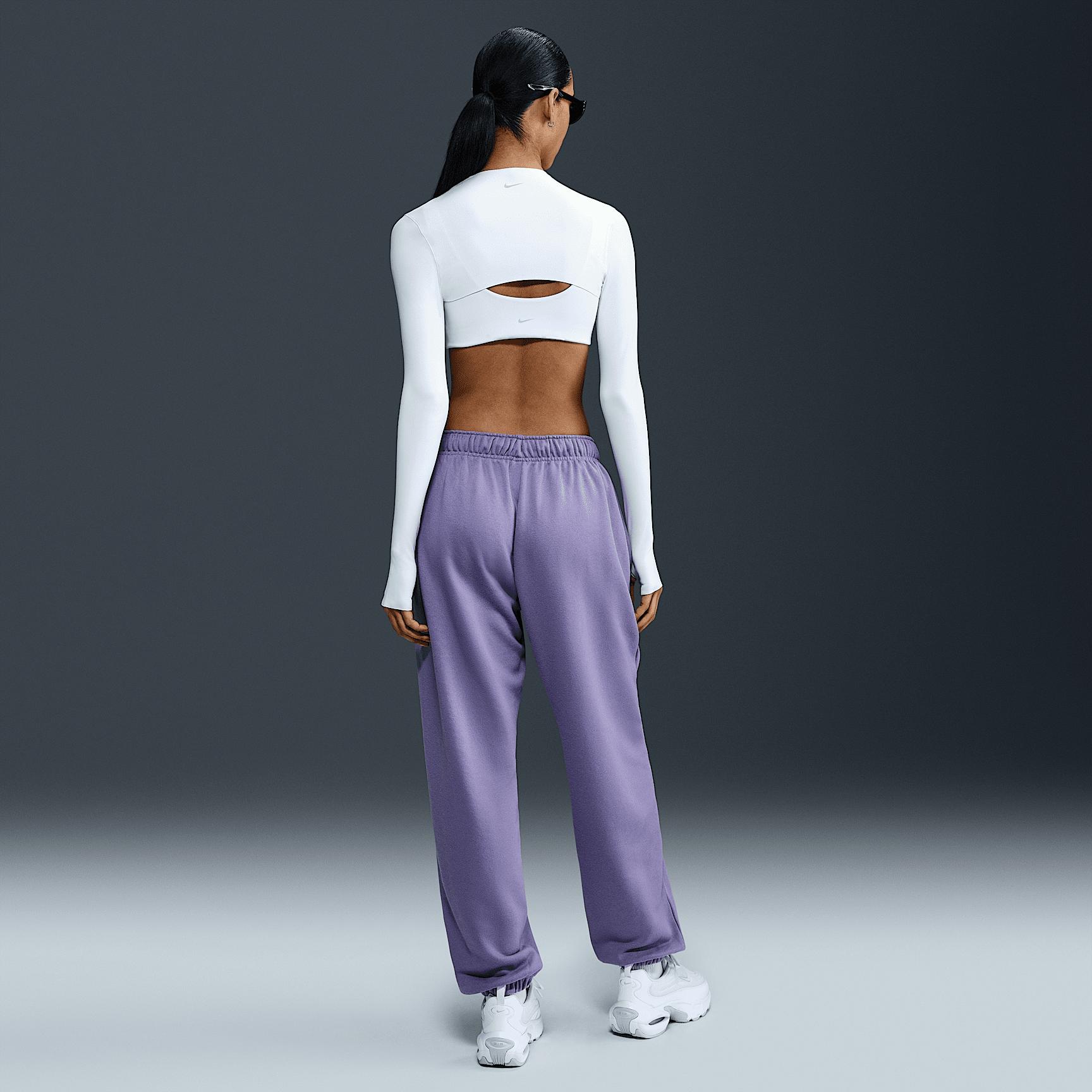 Womens Nike Sportswear Club Fleece Mid-Rise Oversized Sweatpants Product Image