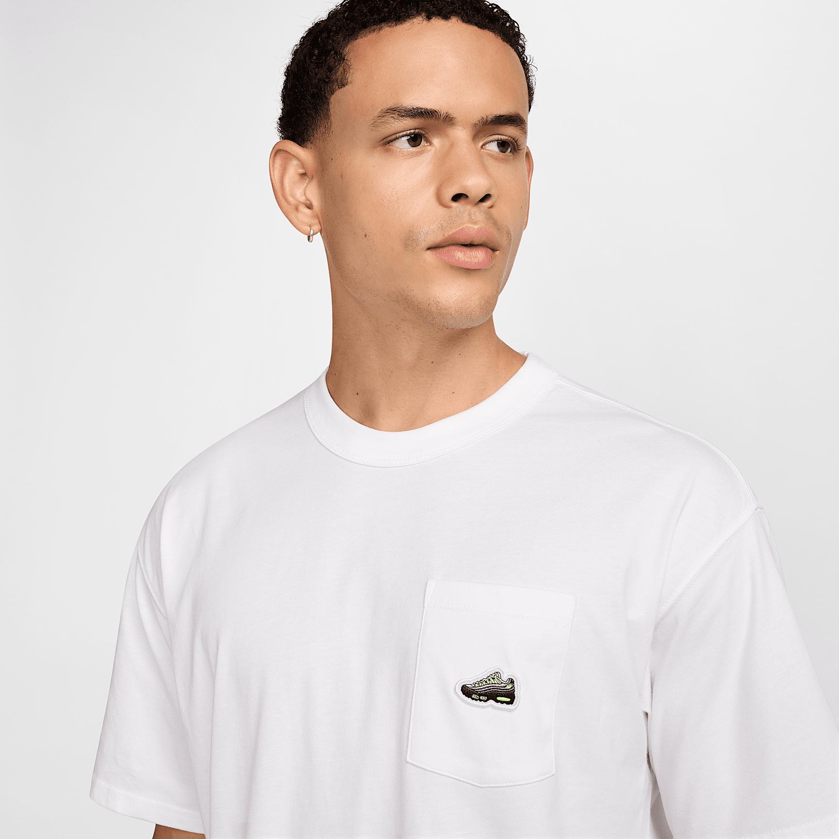 Nike Sportswear Max90 T-Shirt Product Image
