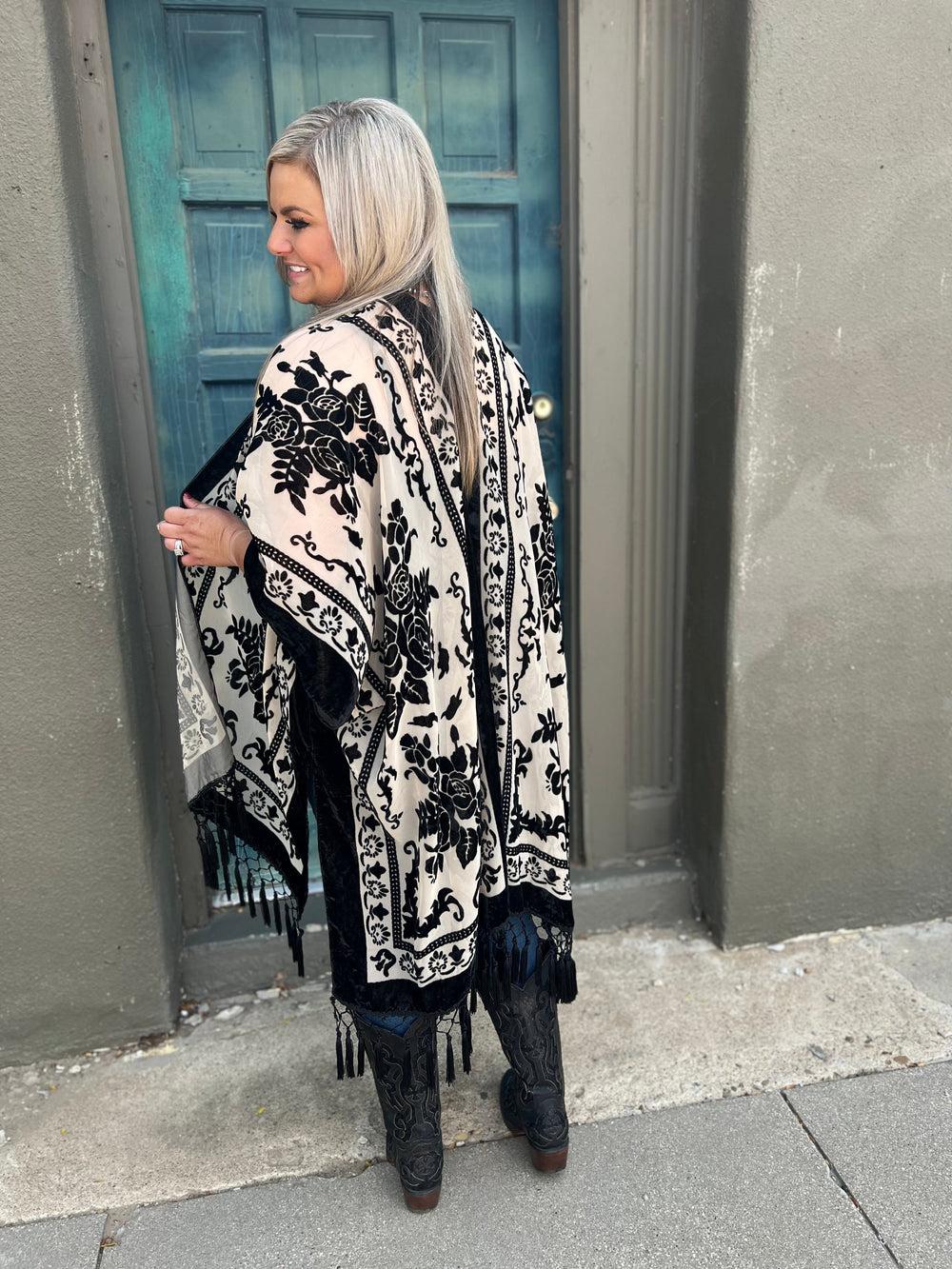 Velvet Sands Kimono* Product Image