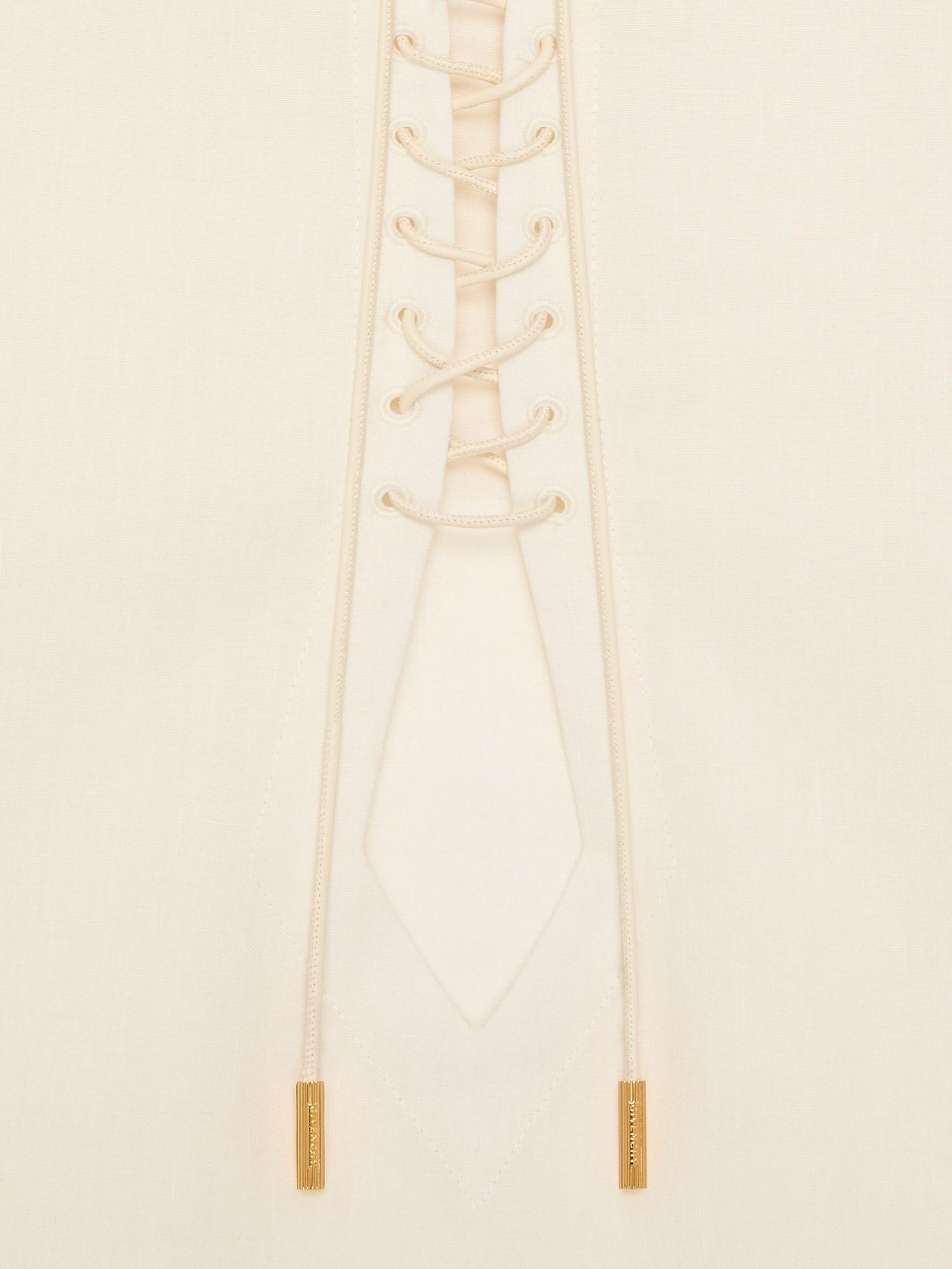 Blouse in linen with laces with 4G embroidery Product Image