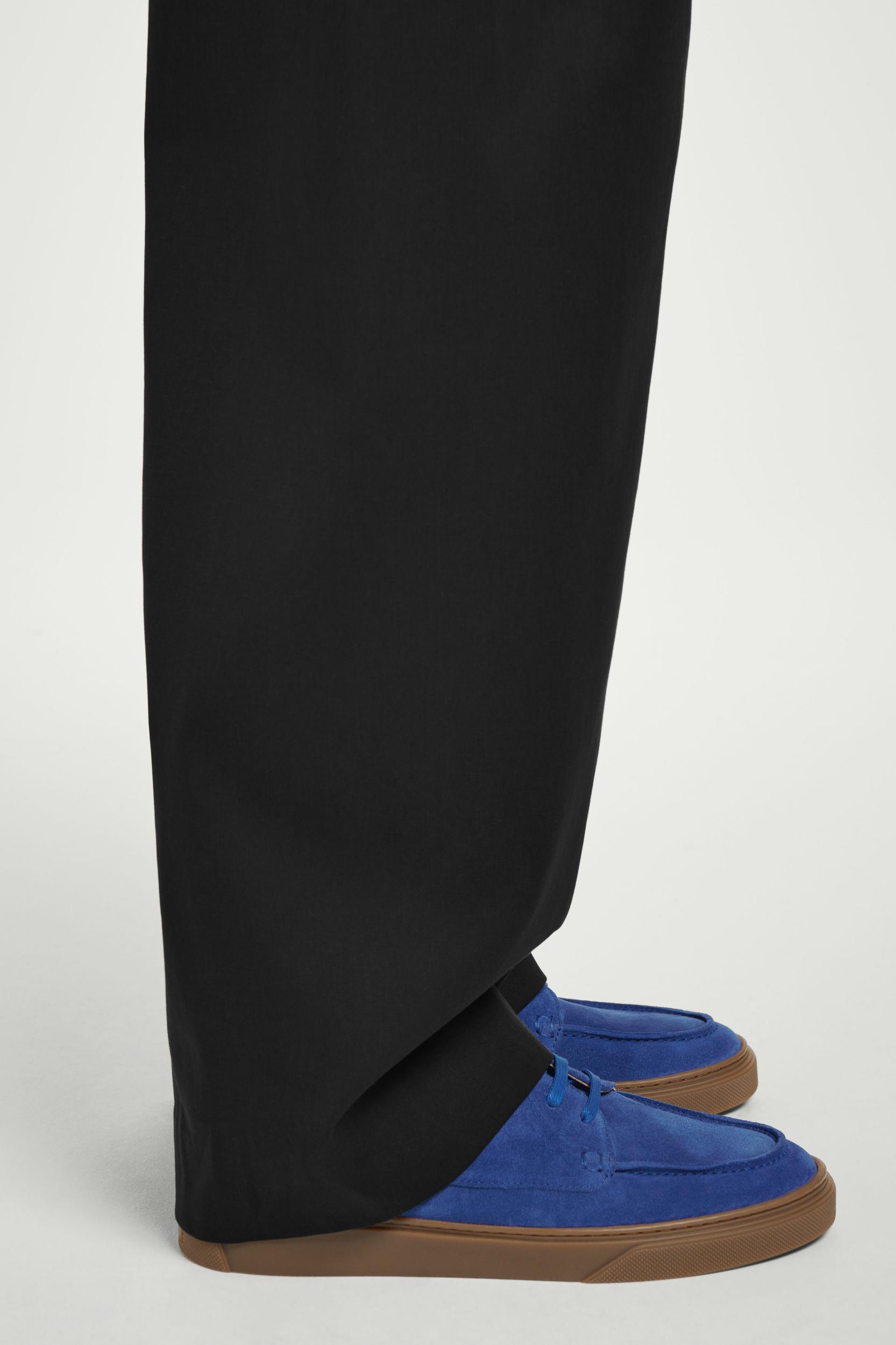 SUEDE SNEAKER BOAT SHOES Product Image