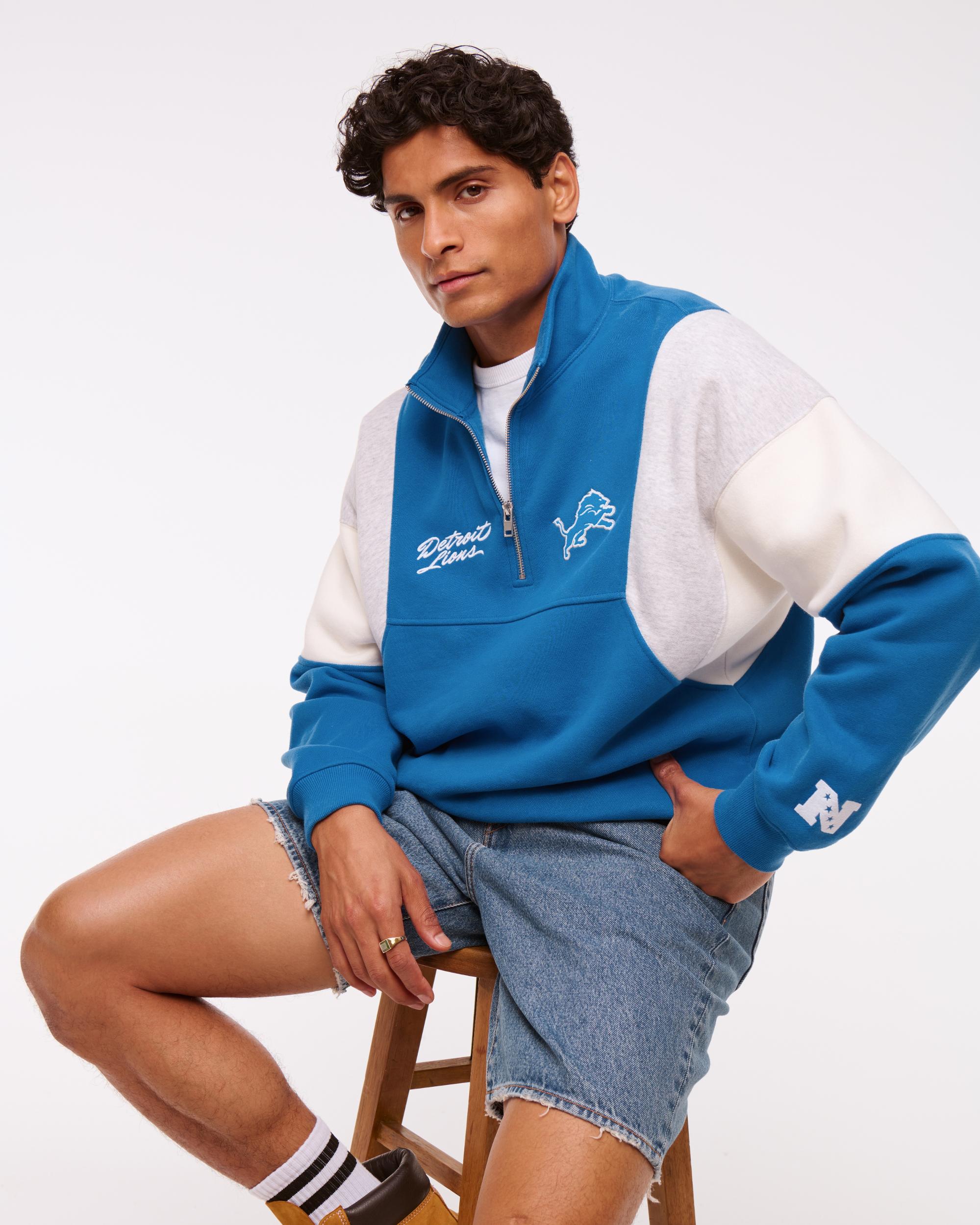 Dallas Cowboys Half-Zip Sweatshirt Product Image