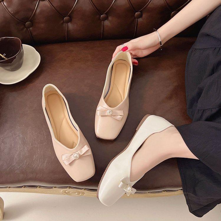 Square Toe Bow Ballet Flats Product Image