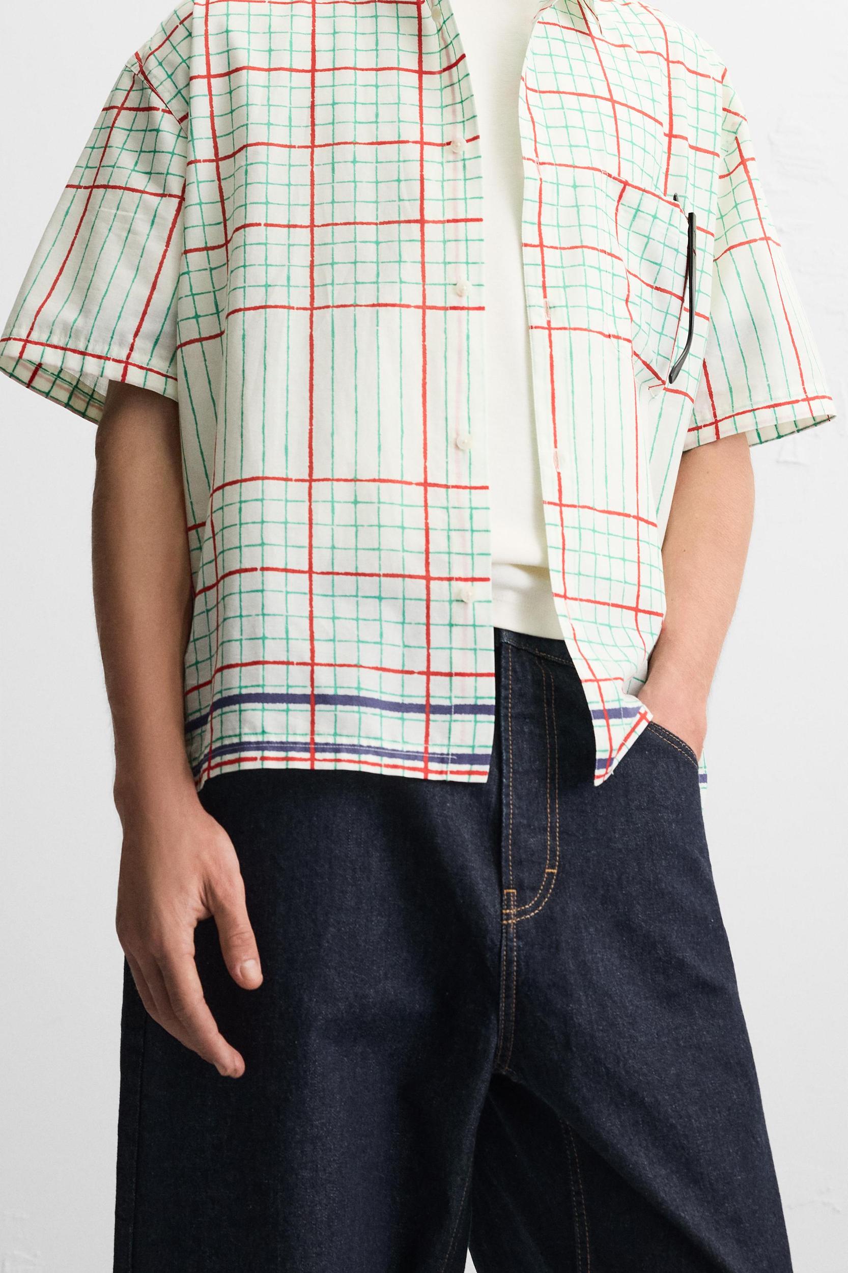 BOXY FIT PLAID SHIRT Product Image