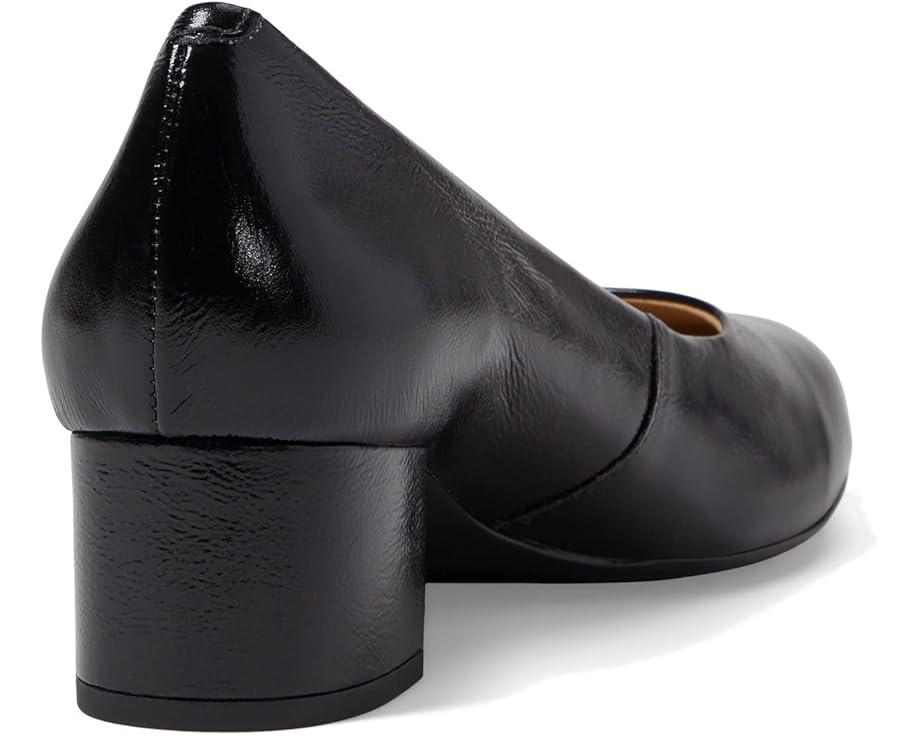 Women's Marc Joseph New York Broad Street Pump Product Image