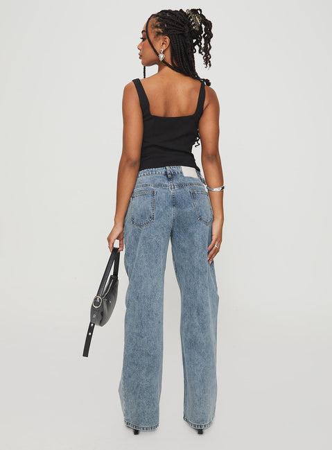 Sidle Low Rise Straight Leg Jeans Light Wash Product Image