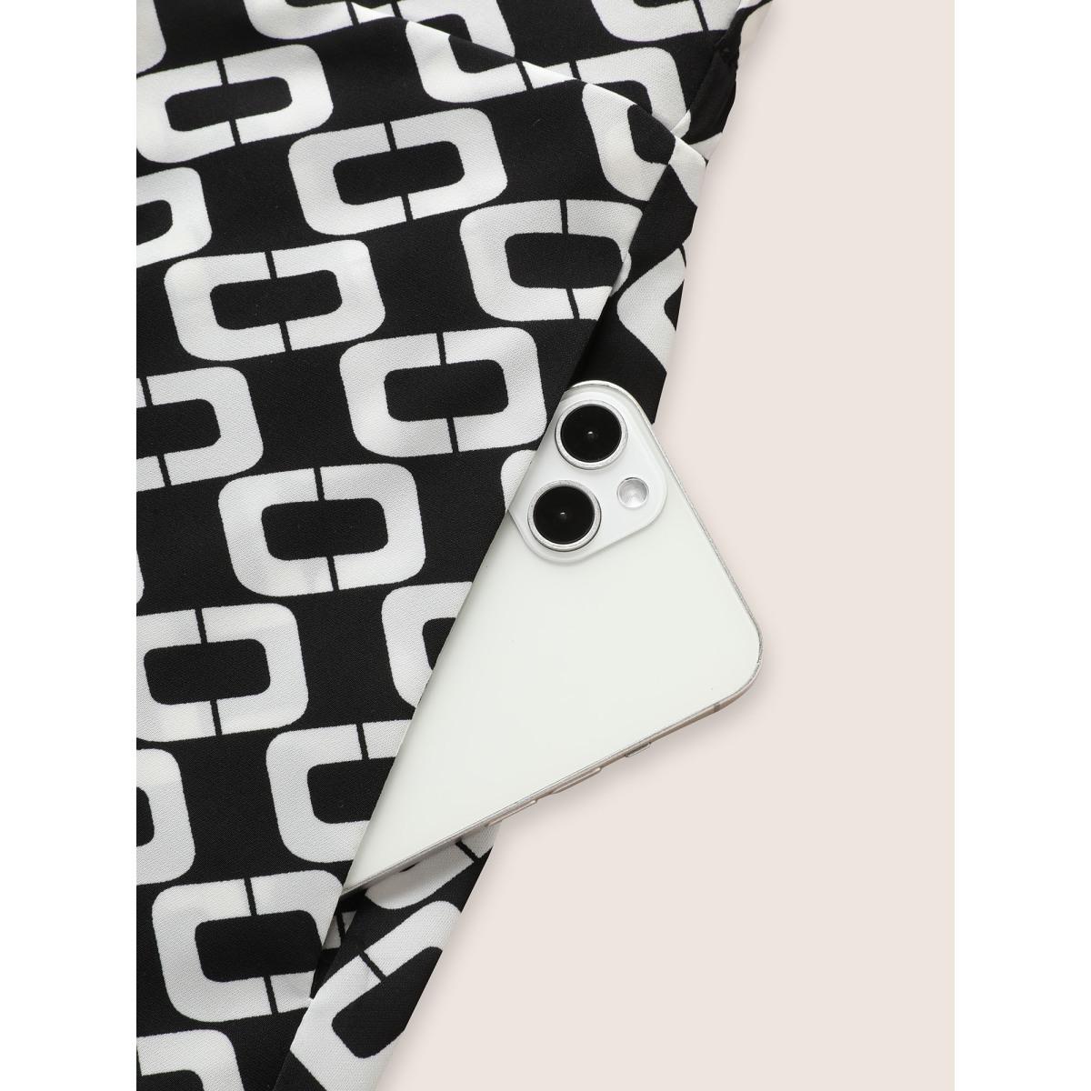 Plus Size Geometric Metal Detail Pocket Skirt Women Black At the Office Pleated No stretch Slanted pocket Work Skirts BloomChic 22-24/3X Product Image