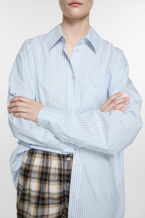 Button-up shirt Product Image