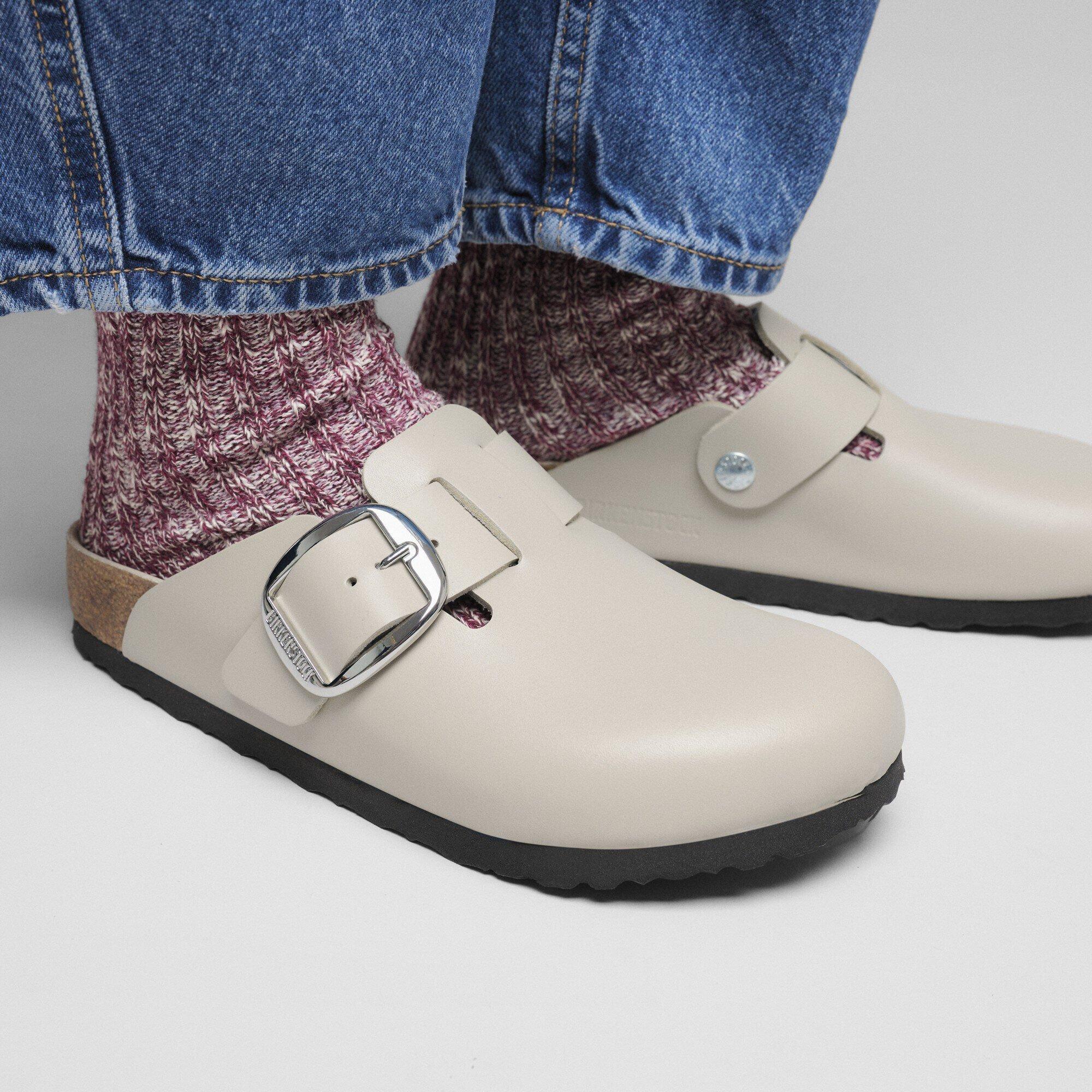 Boston Big Buckle Natural Leather Product Image