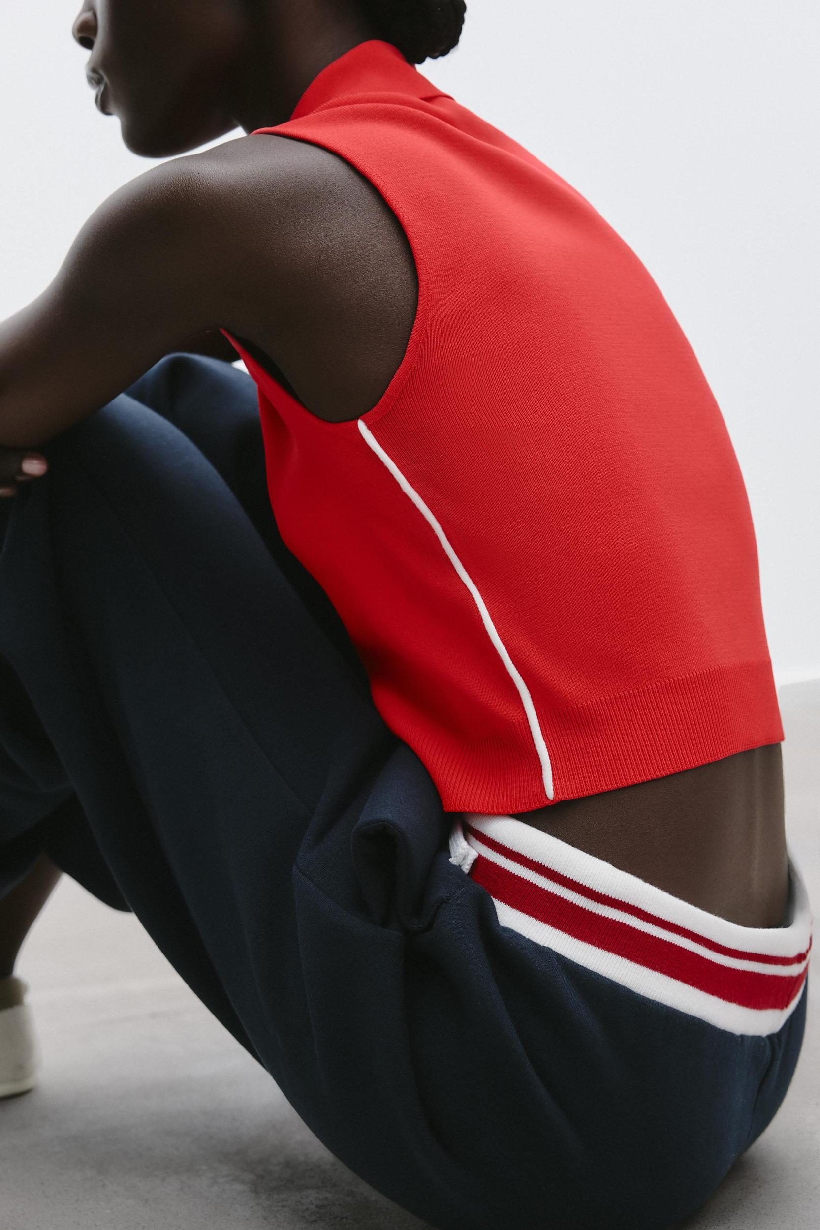 SIDE STRIPE KNIT TOP Product Image