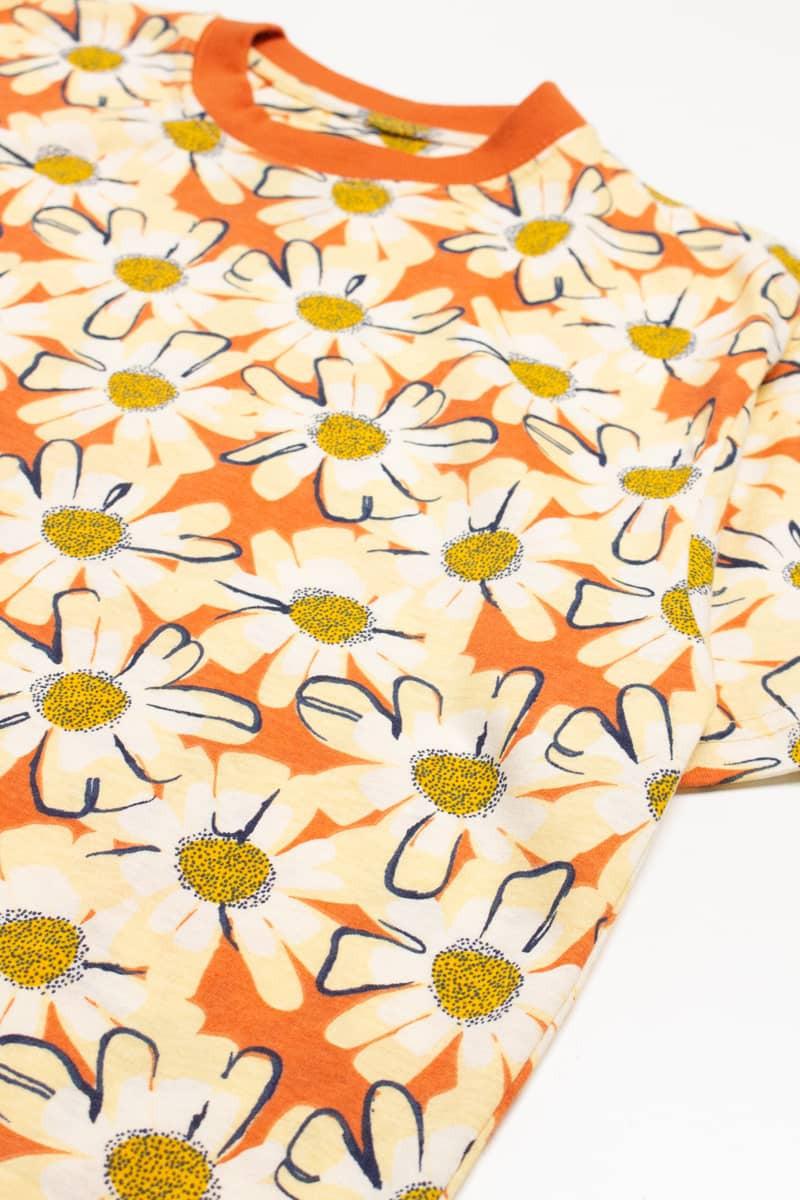Orange Daisy T-Shirt Product Image