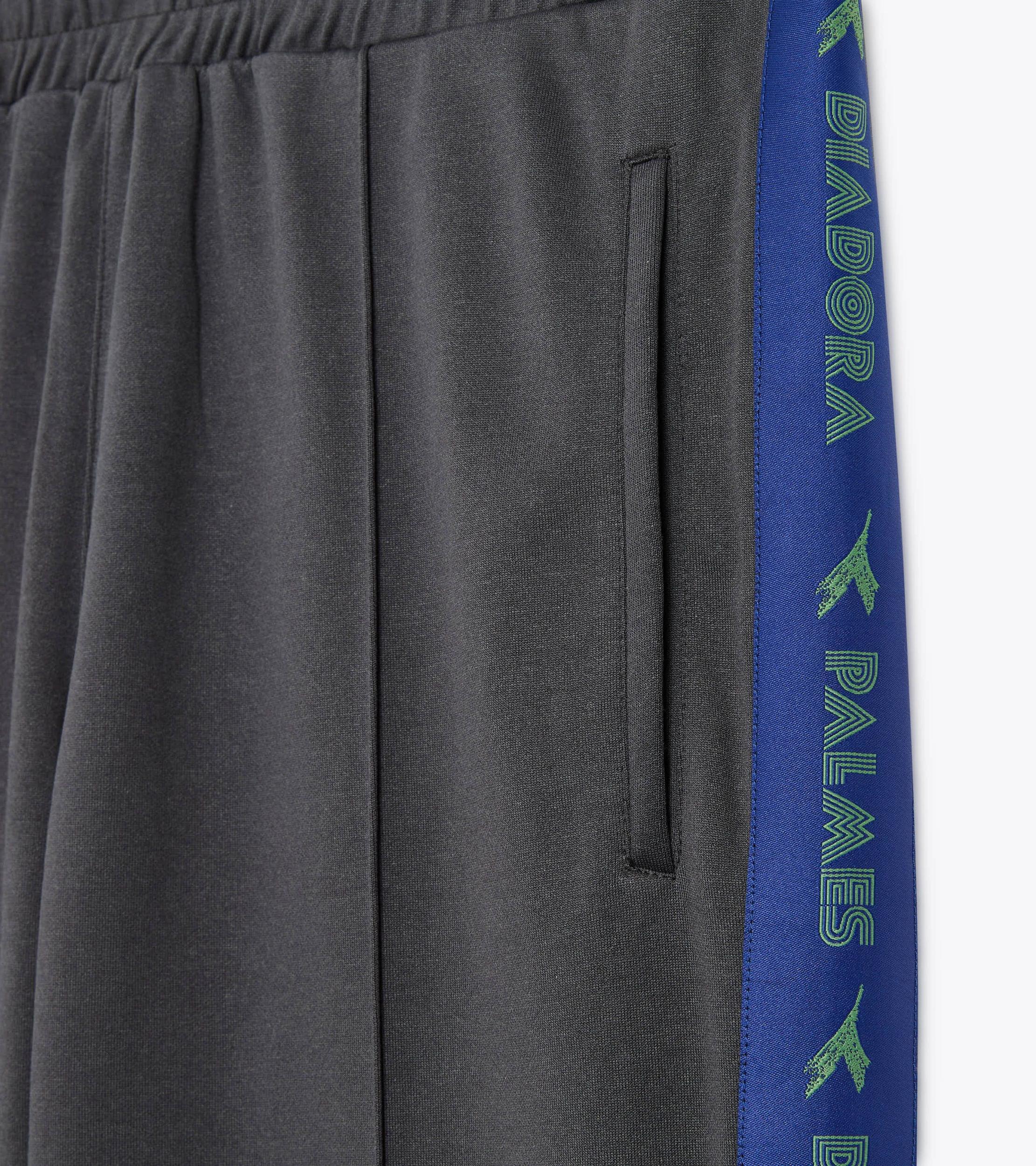 TRACK PANT LEGACY Product Image