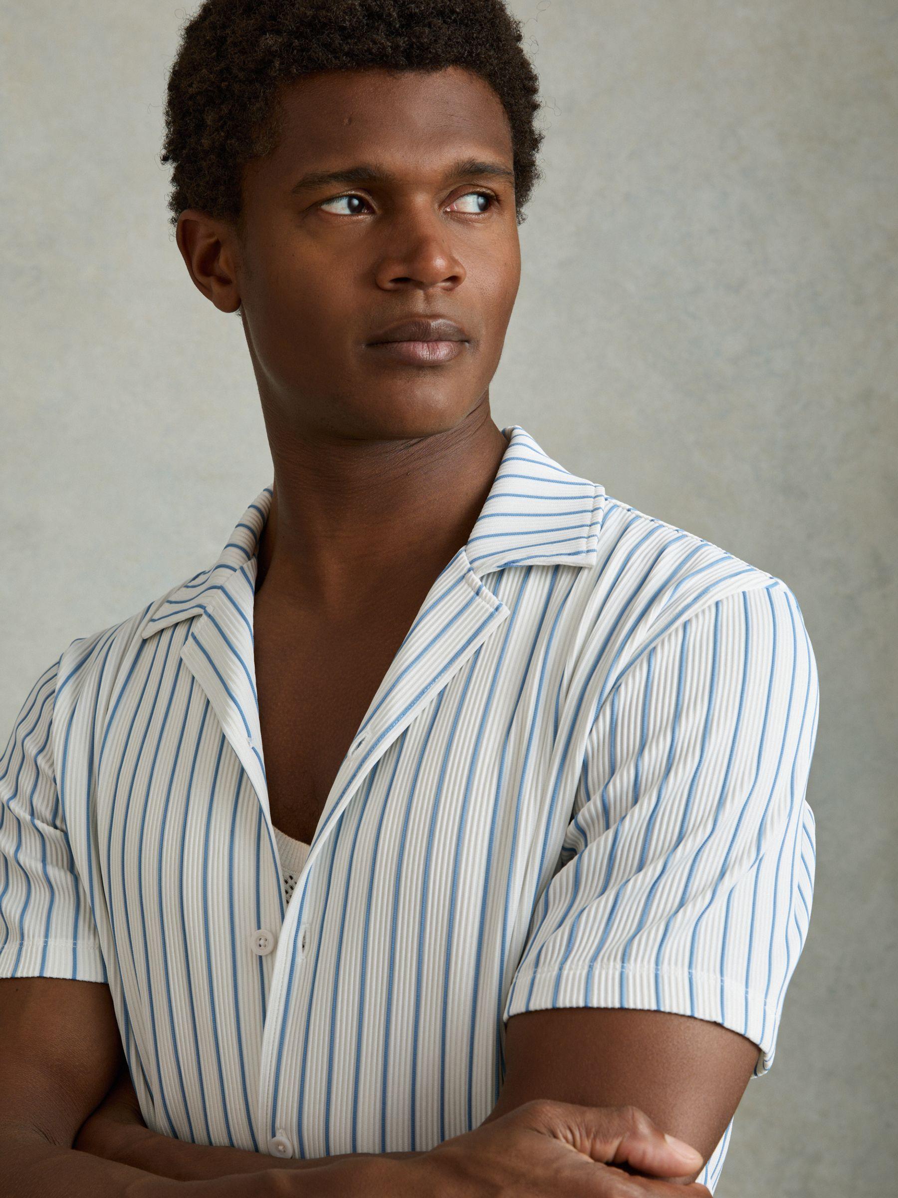 Ribbed Striped Cuban Collar Shirt in White/Soft Blue Product Image