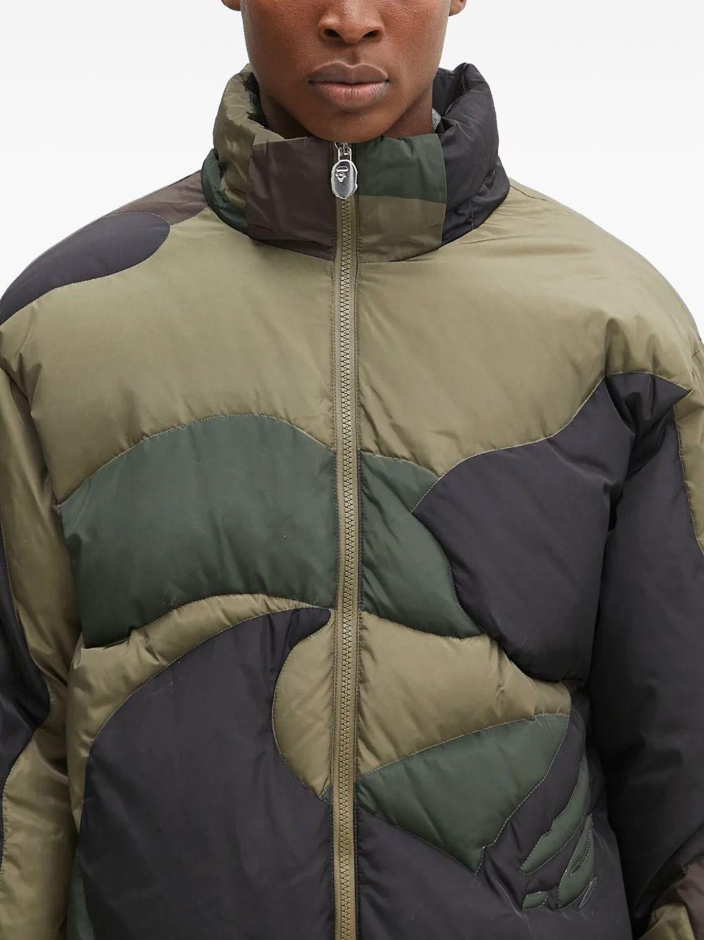 camouflage-pattern quilted jacket Product Image