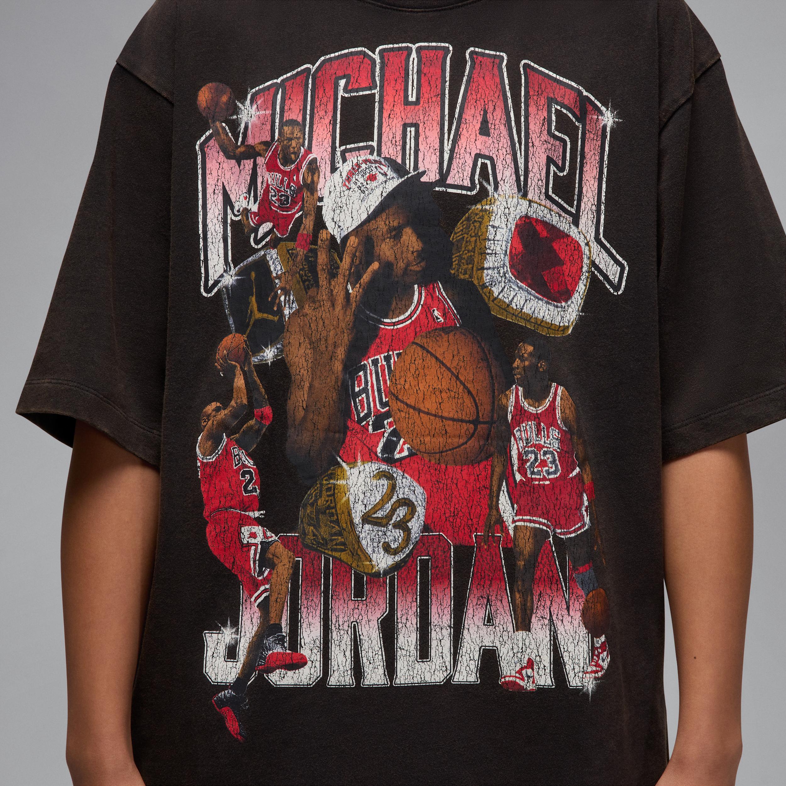 Mens Jordan Flight Essentials Oversized T-Shirt | HM7131-010 Product Image
