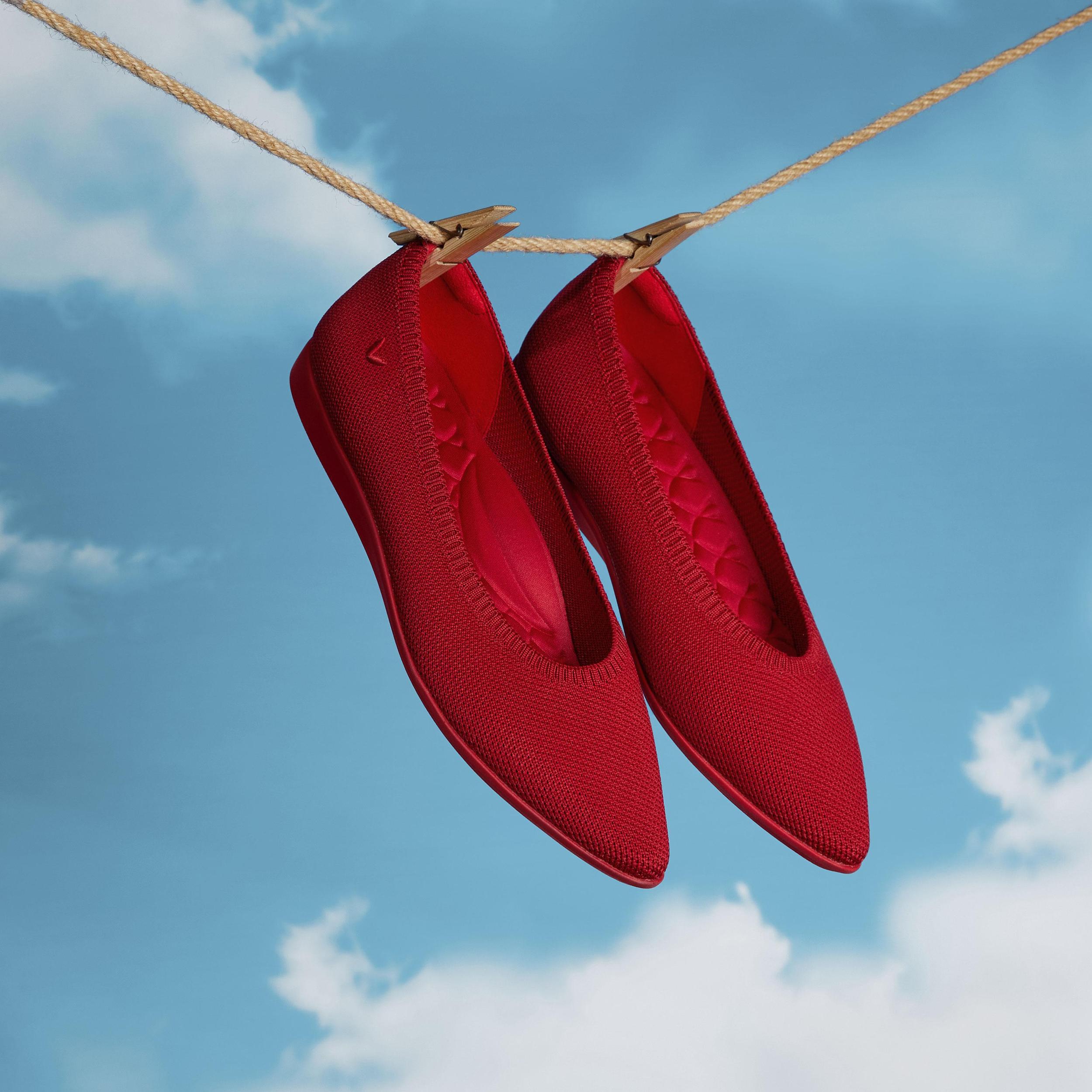 Lightweight Pointed-Ballet Flats (Aria Walker) Product Image