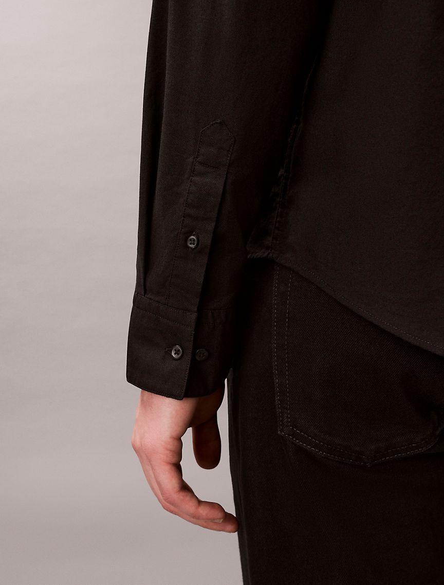 Solid Oxford Classic Button-Down Shirt Product Image