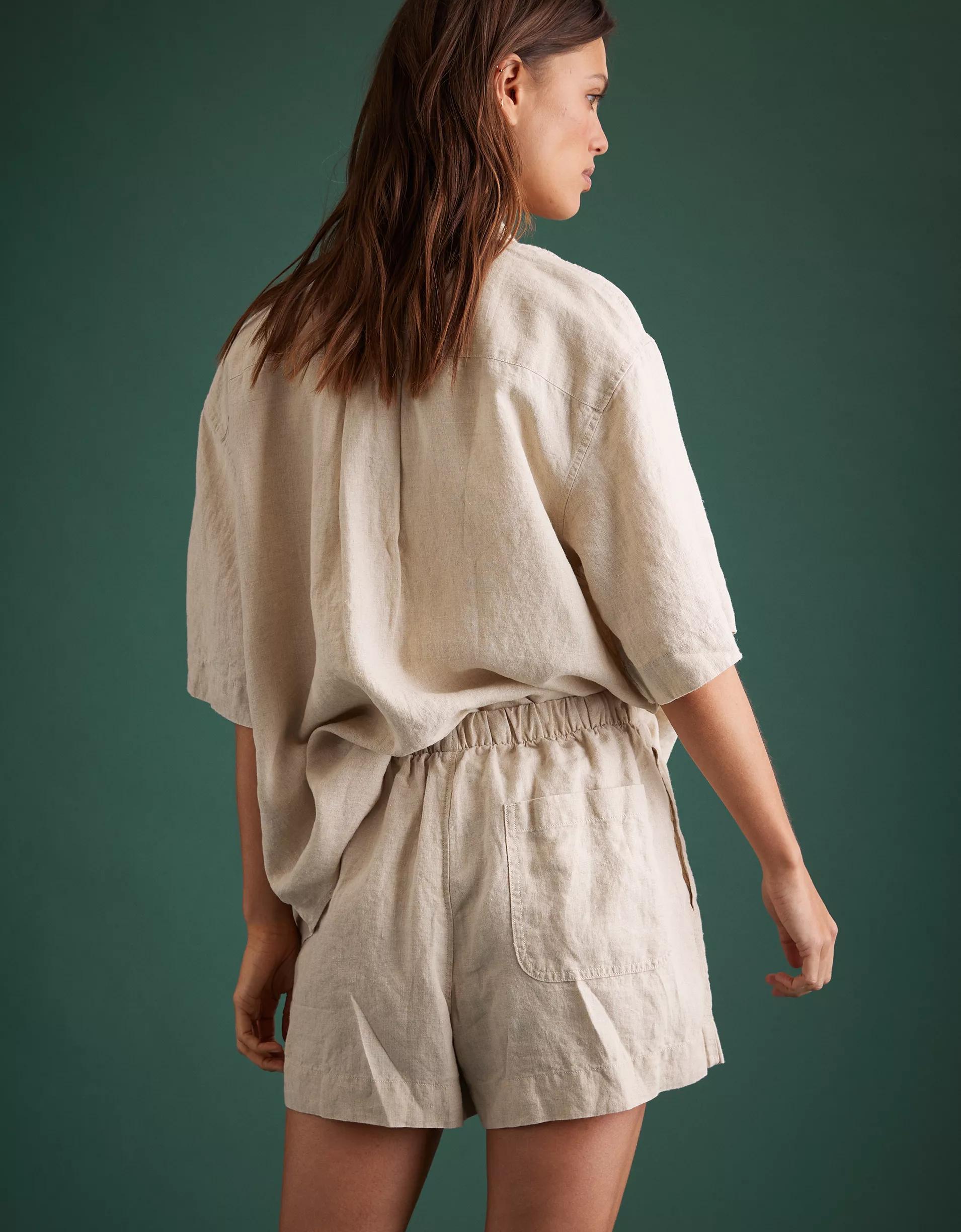 AE77 Premium Linen Pull-On Short Product Image