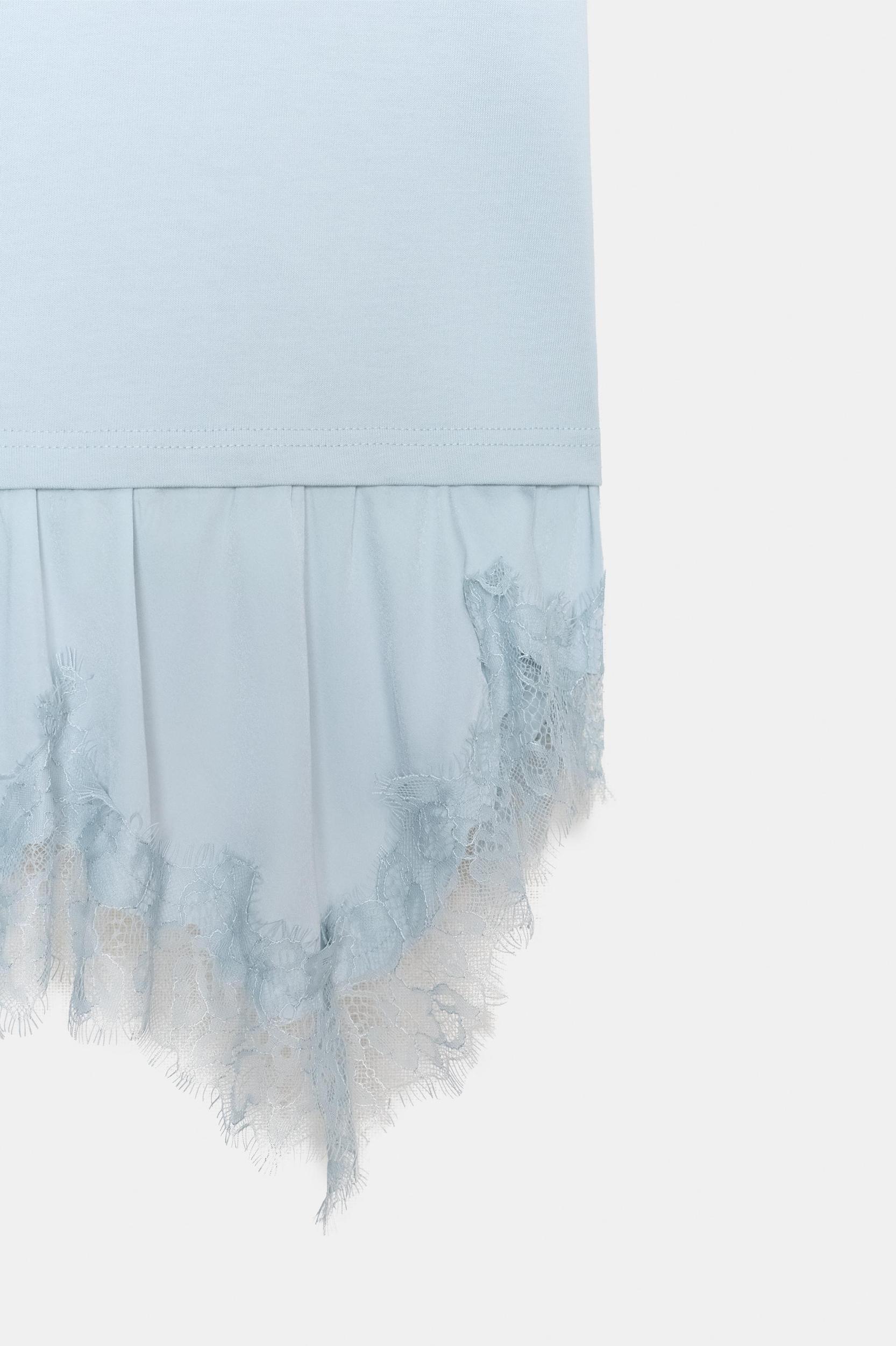 COMBINATION LACE T-SHIRT Product Image