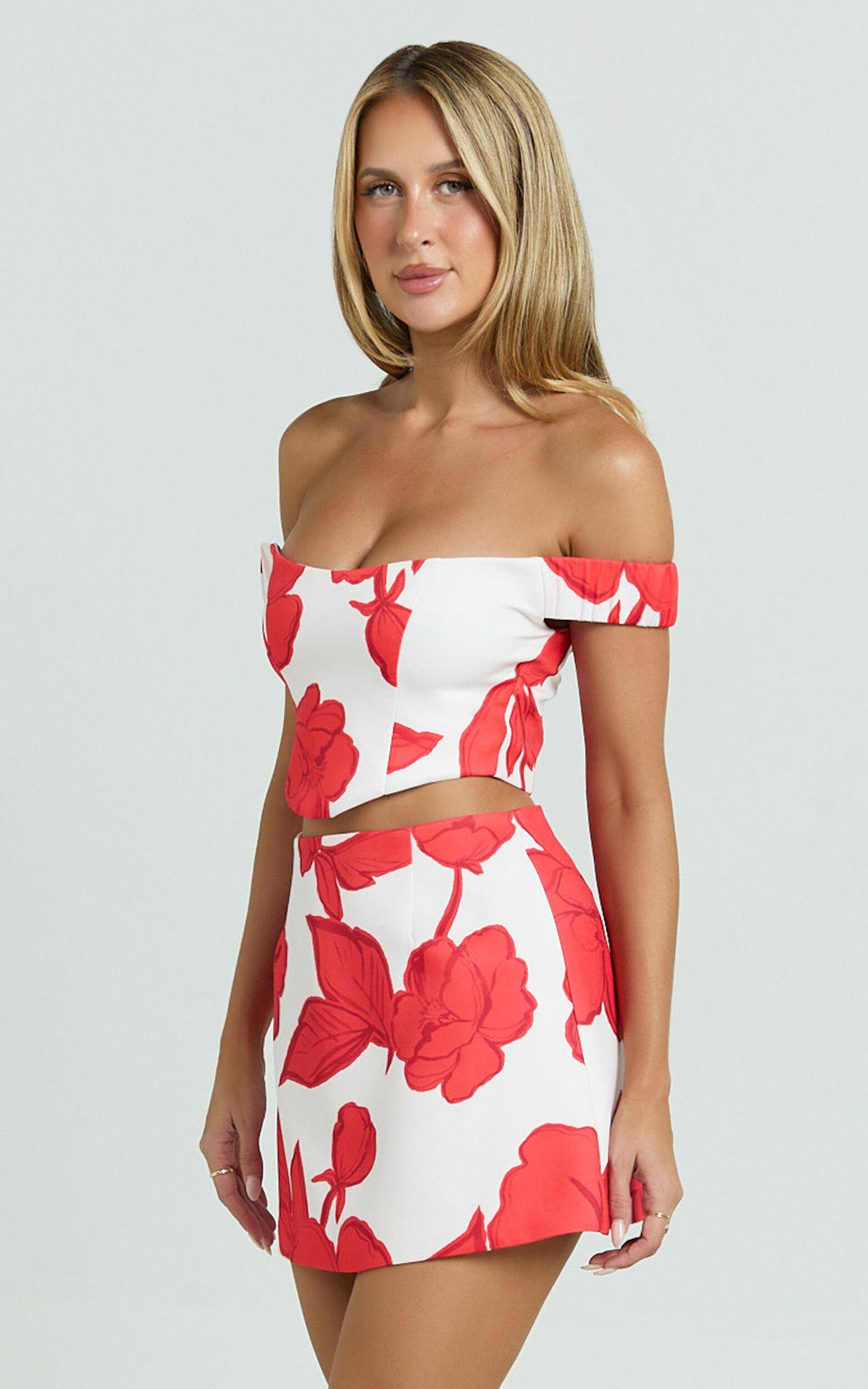 Darcy Mini Skirt - Structured Printed Tulip Skirt in Bouquet Di Fiori Product Image