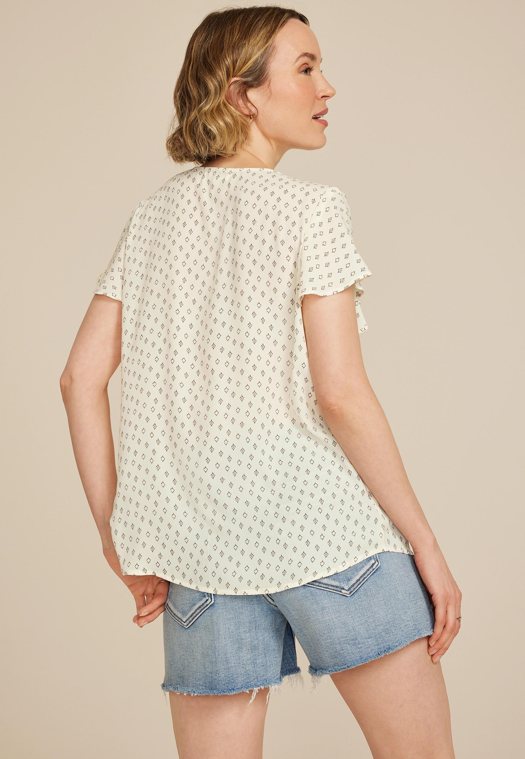 Pleated Shoulder Short Sleeve Flutter Sleeve Blouse Product Image
