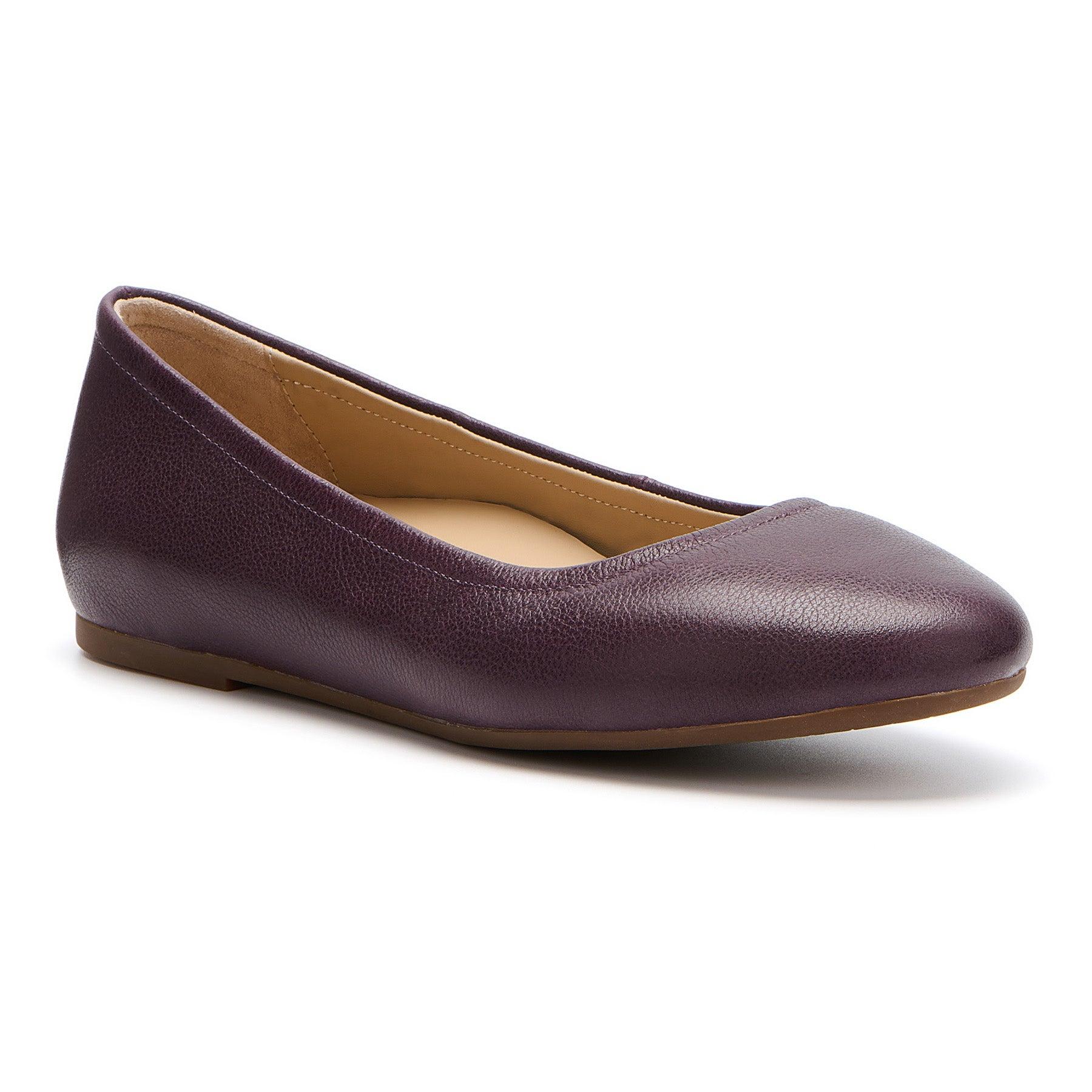 Promenade Flat Female Product Image