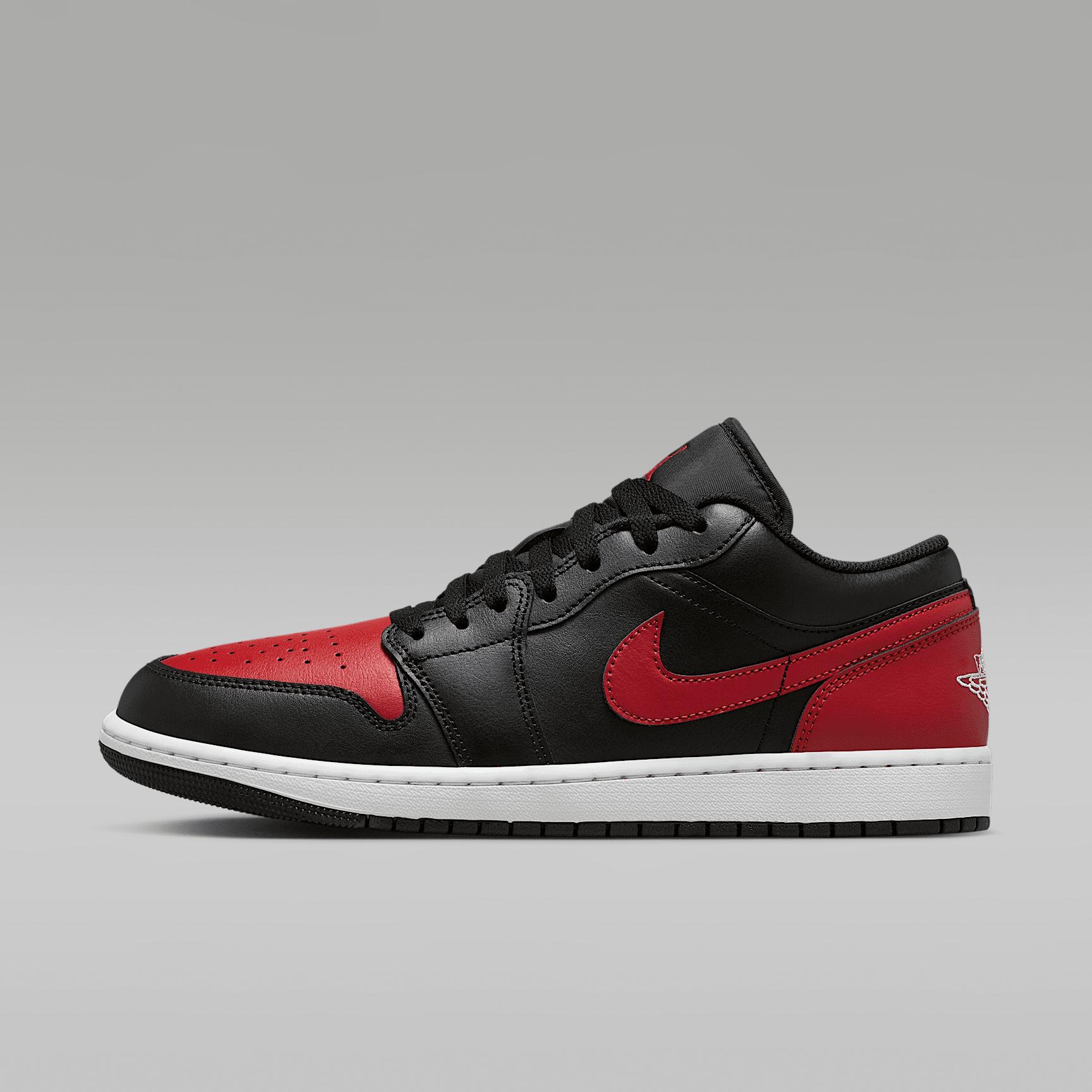 Mens Air Jordan 1 Low Shoes | 553558-067 Product Image