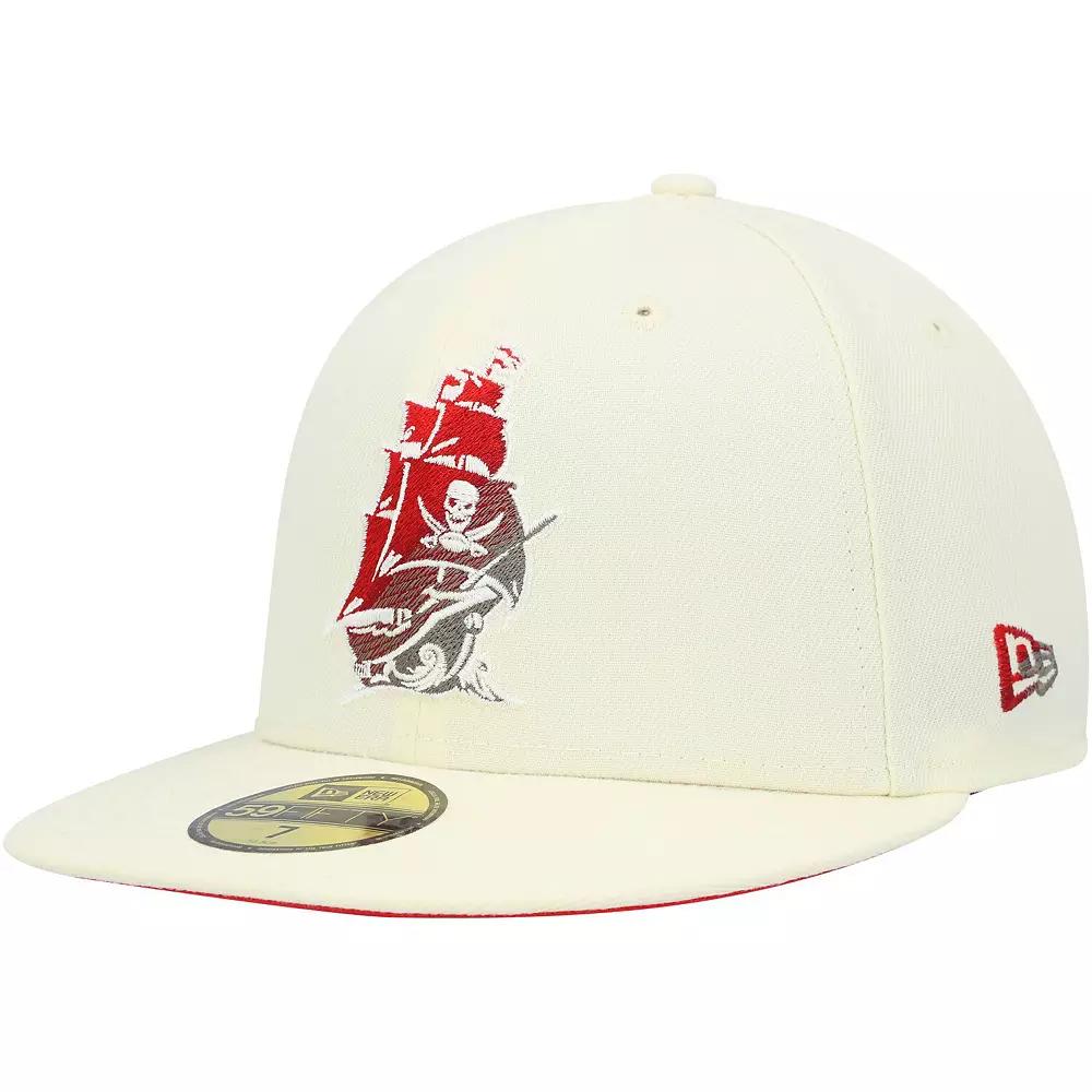 Men's New Era Cream Tampa Bay Buccaneers Chrome Color Dim 59FIFTY Fitted Hat,  Product Image