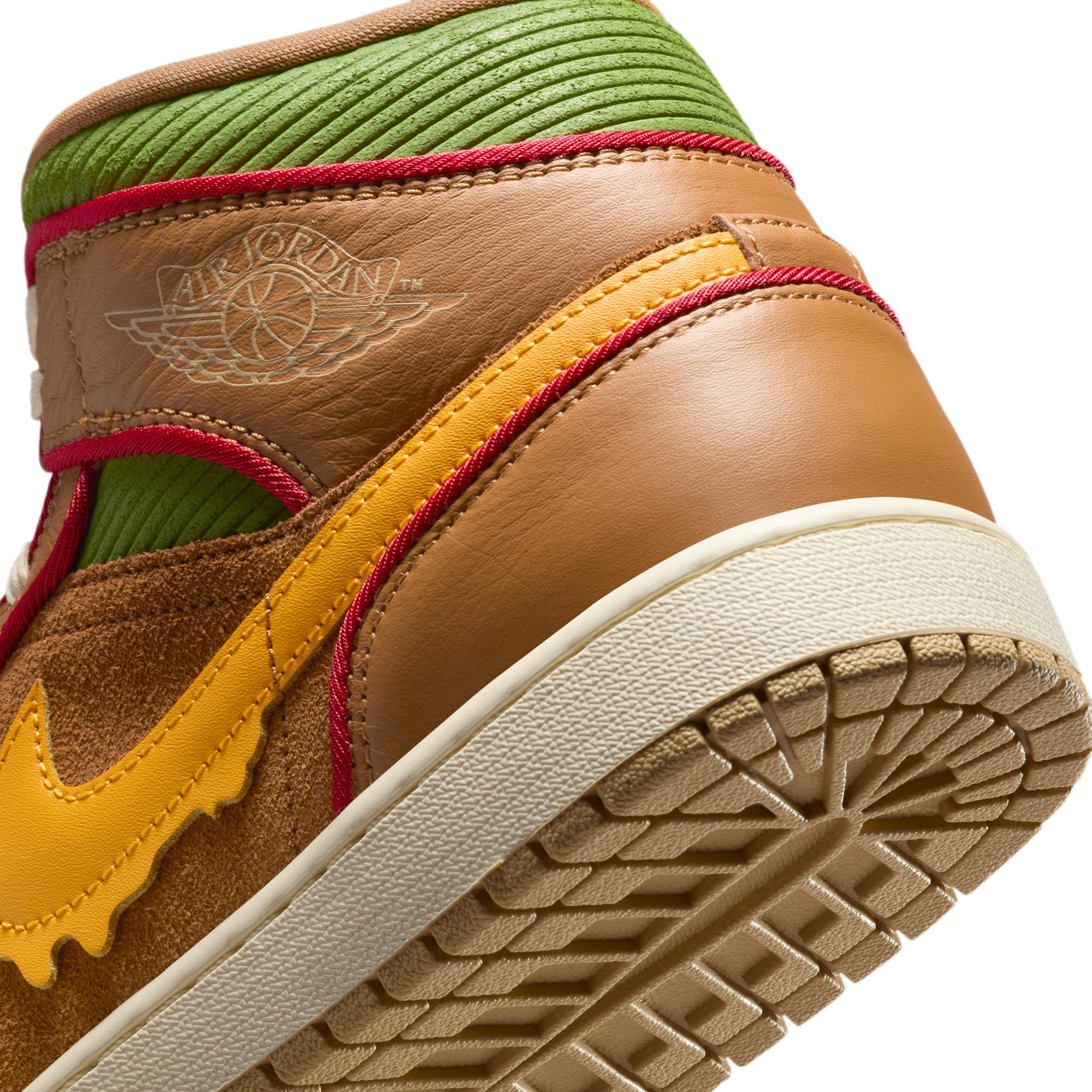 Men's Air Jordan 1 Mid SE Shoes Product Image