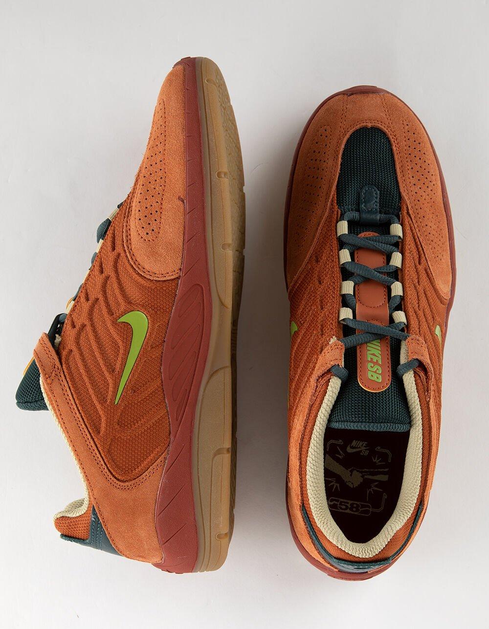 NIKE SB Vertebrae Skate Shoes - CAMEL Product Image