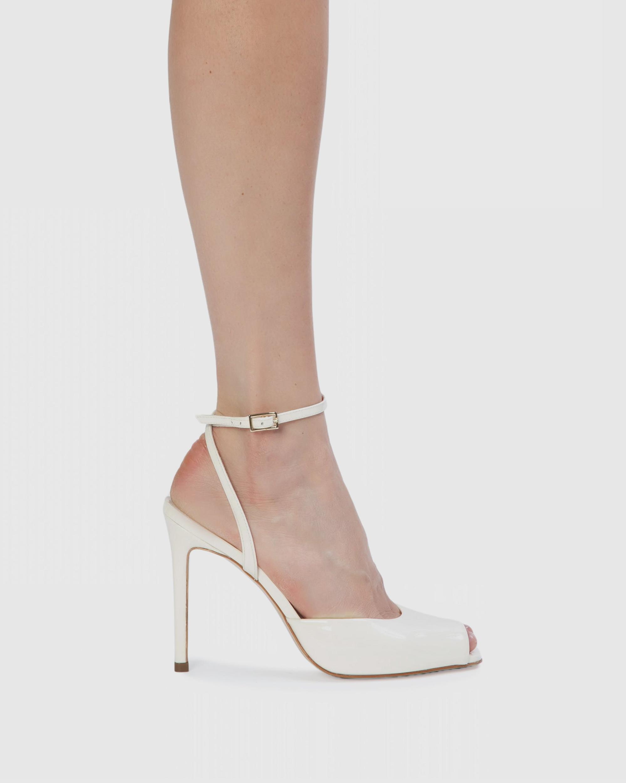 Wren 100 Sandal Product Image