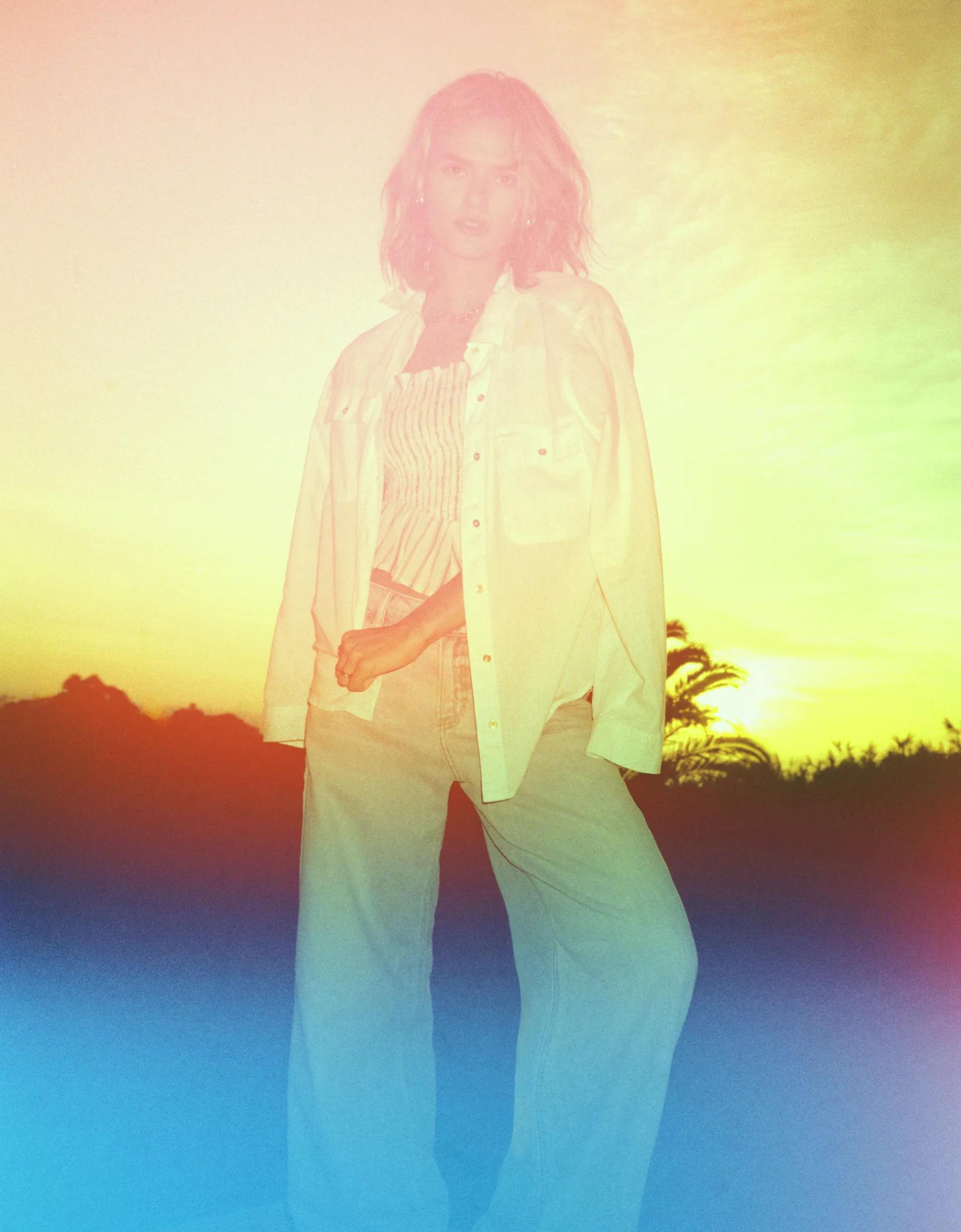 AE Weekend Vibes Linen-Blend Long-Sleeve Button-Up Shirt Product Image