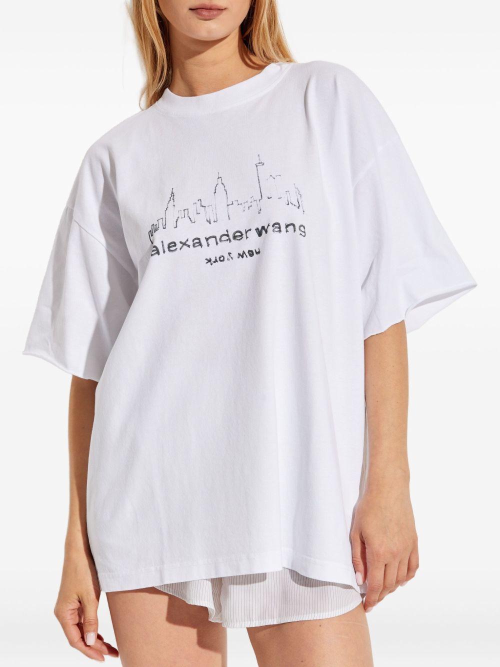 city skyline-print T-shirt Product Image