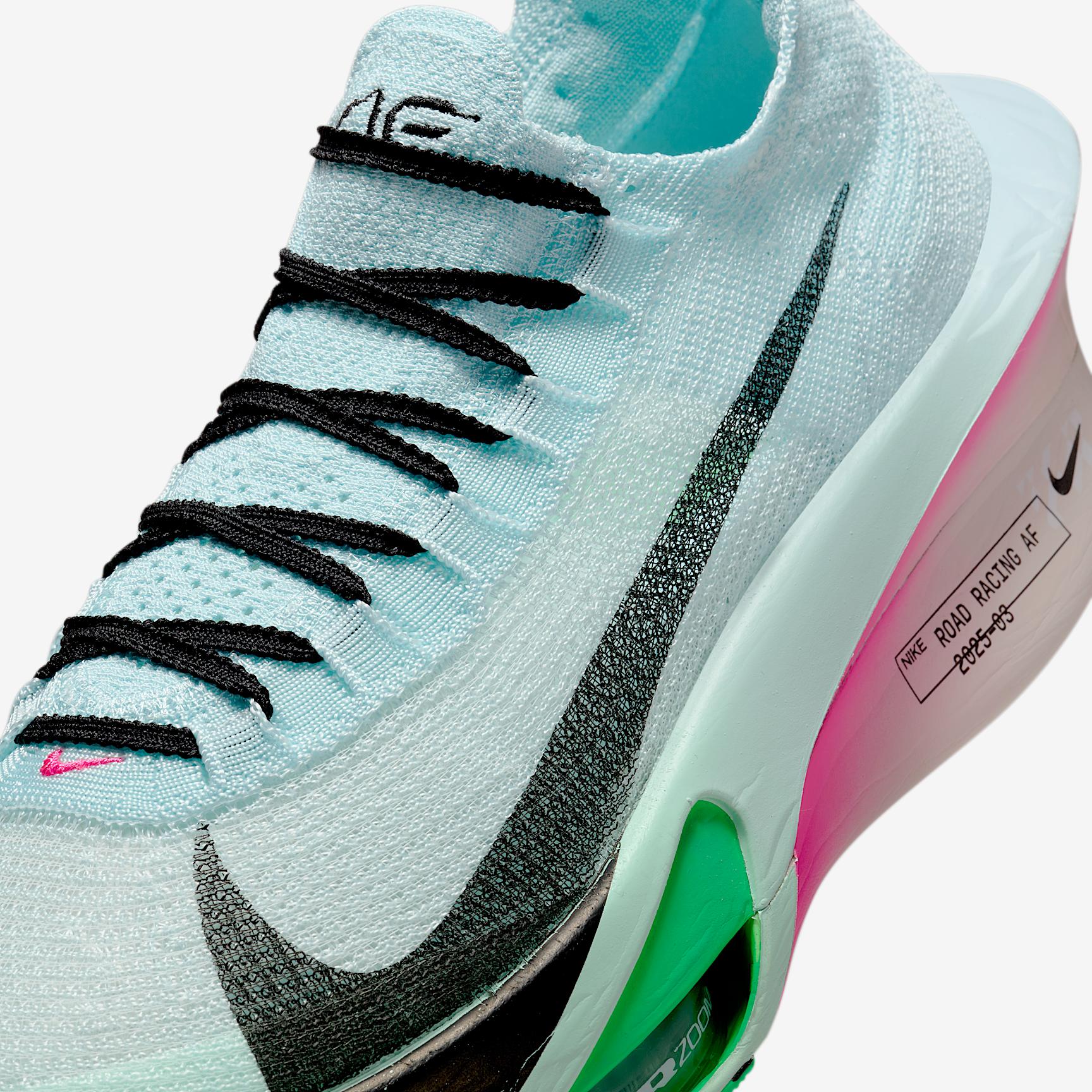 Nike Mens Alphafly 3 Road Racing Shoes | FD8311-400 Product Image