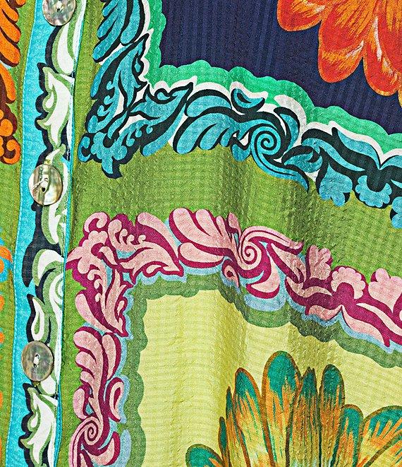 Tru Luxe Jeans Point Collar Short Sleeve Crinkle Print Shirt Product Image