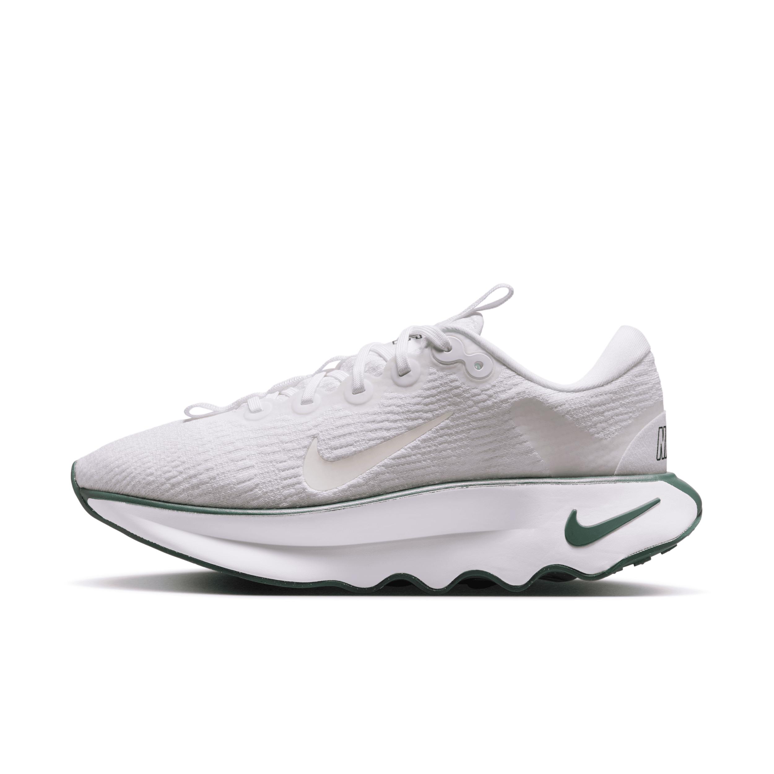 Nike Women's Motiva Walking Shoes Product Image