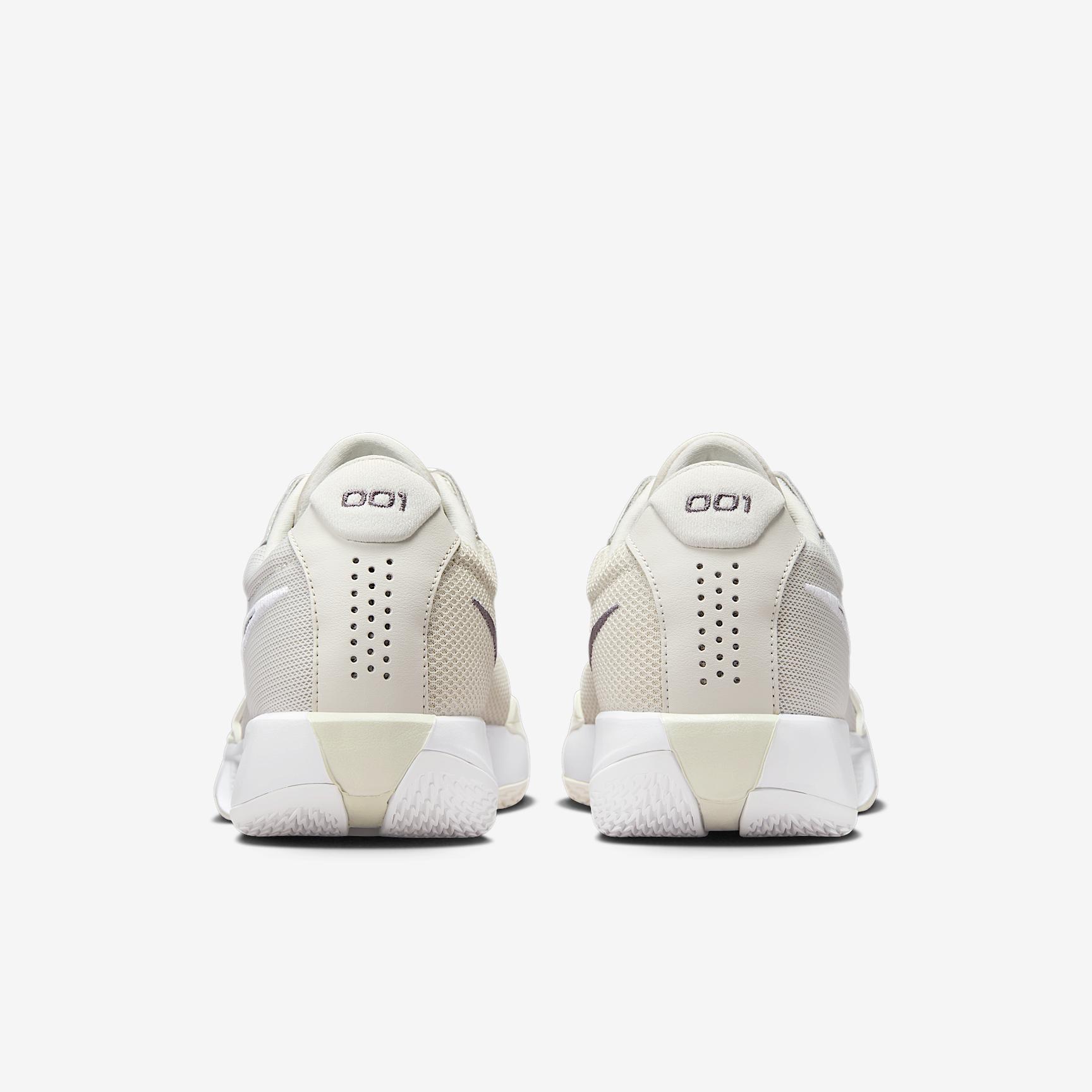 Nike Mens G.T. Cut Academy Basketball Shoes | FB2599-014 Product Image