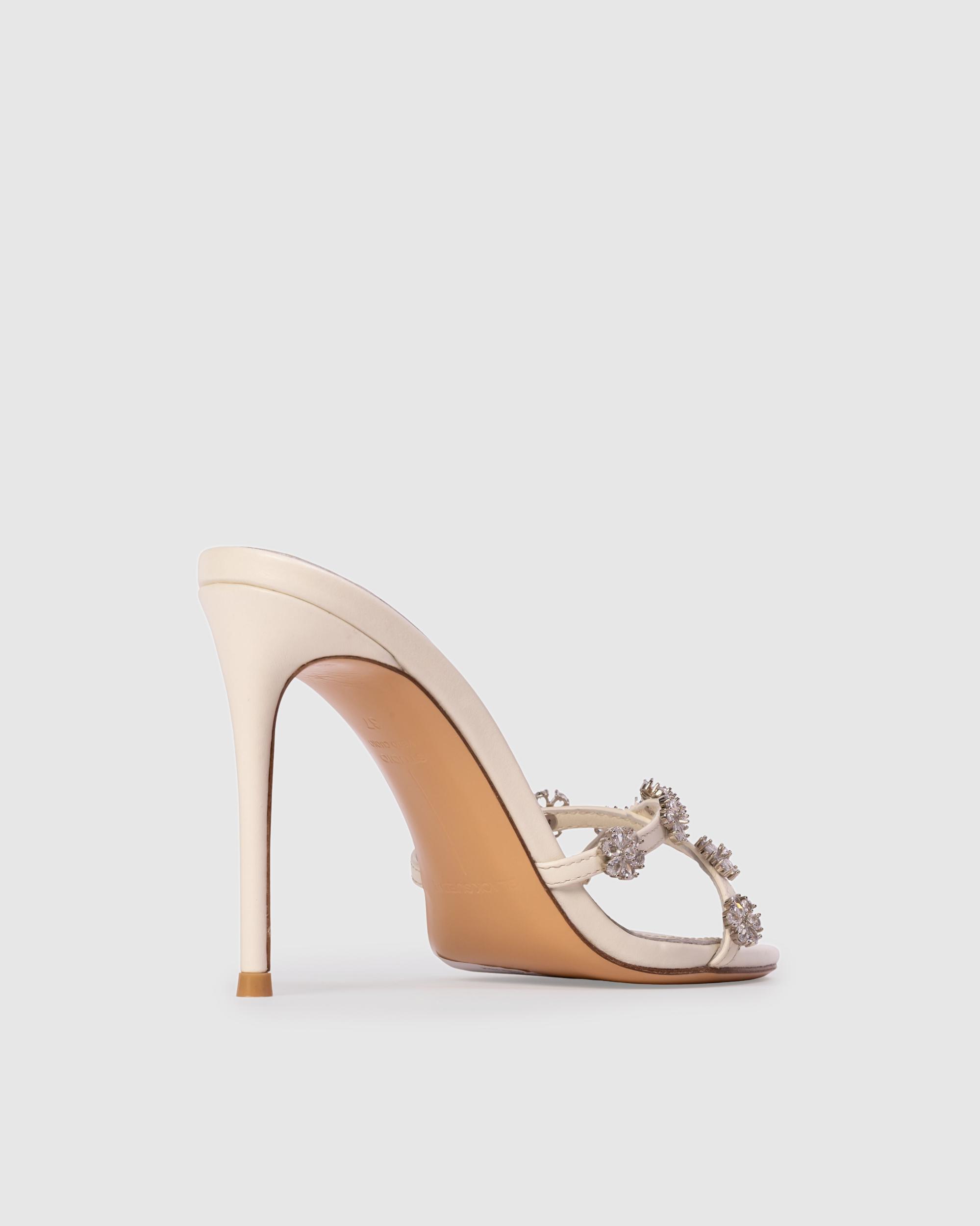 Summer 100 Mule Product Image